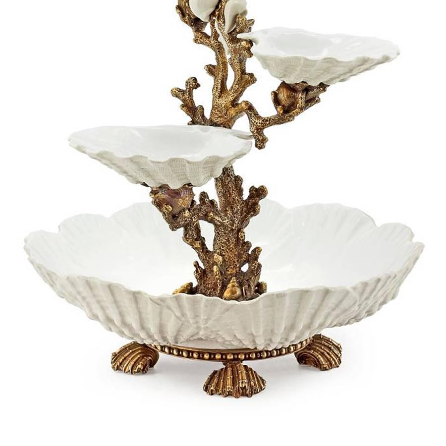 Muschelschalen-Tischbecher aus Porzellan und Bronze im Zustand „Hervorragend“ im Angebot in Paris, FR