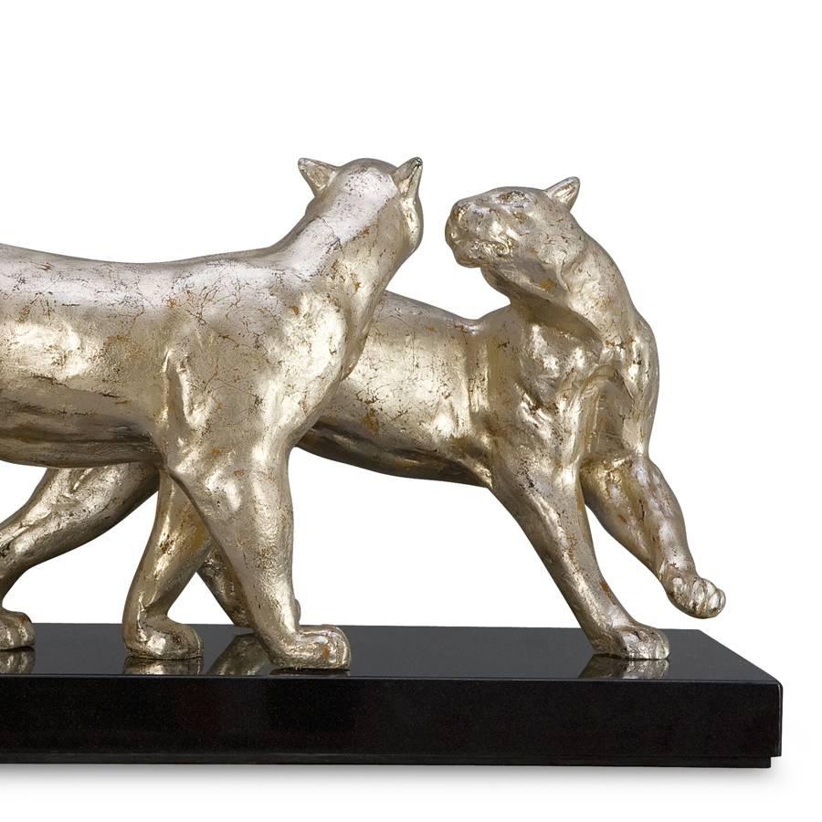 Sculpture Leopards with two casted leopards
in metal in antique silver finish. On black nero
absolut marble. Exceptional piece.
