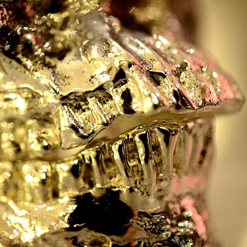Skull Chanel Sculpture, Paris 2
