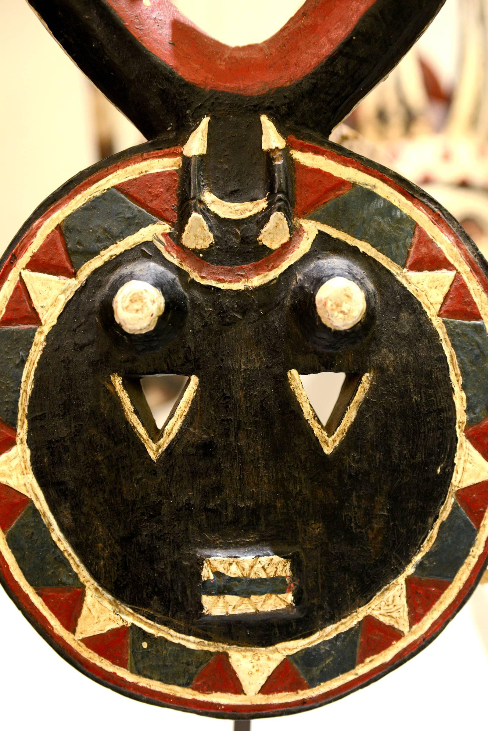 African Mask Lunar Kplekple Baoule from Ivory Coast, Mid-20th Century In Excellent Condition In Paris, FR