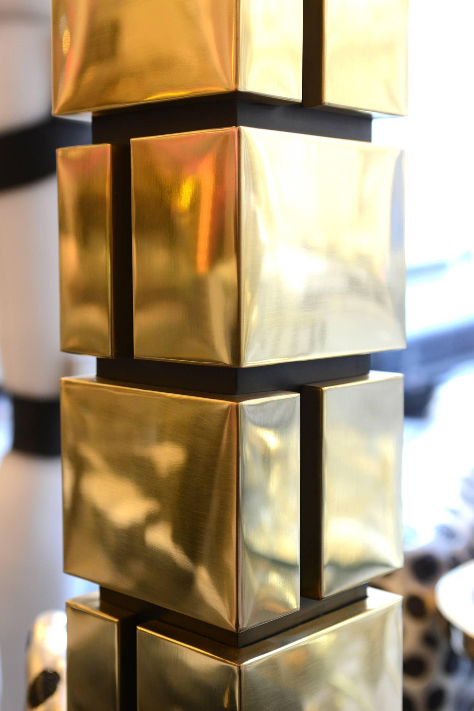 Floor lamp Raid for office or living room,
in polished brass finish.
