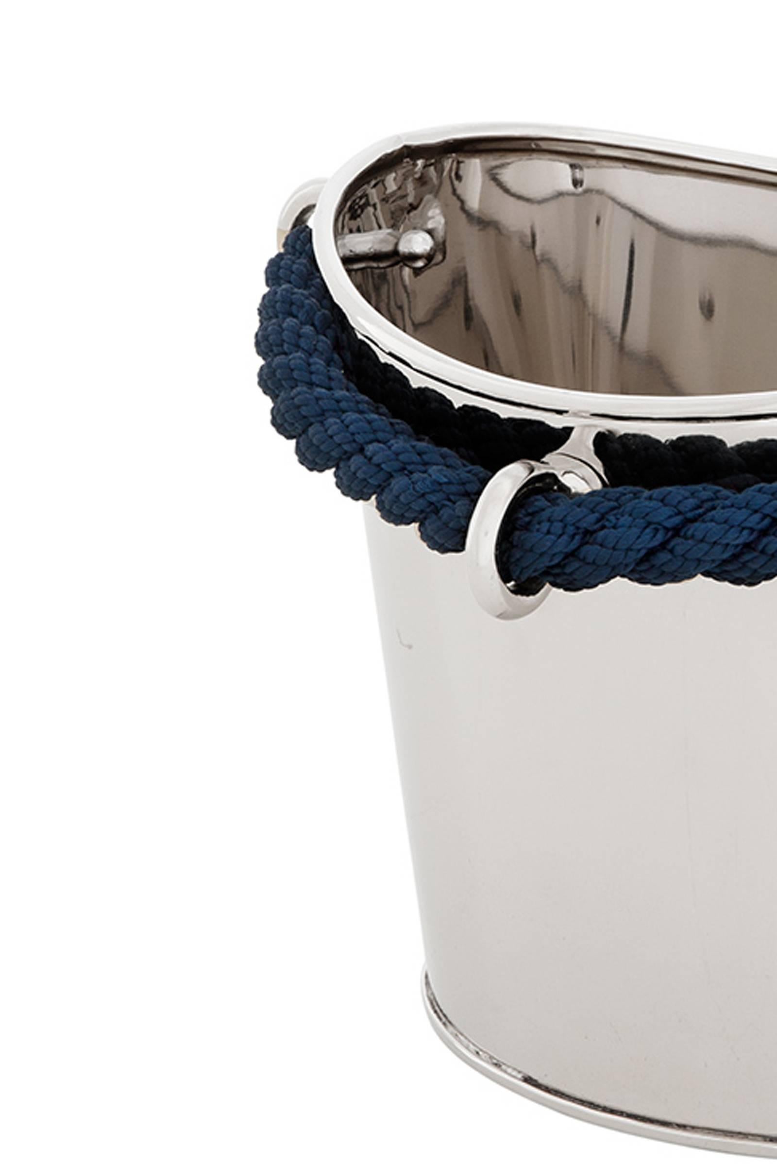 Champagne cooler in nickel finish 
with blue boat cord, ideal for Yachting.
