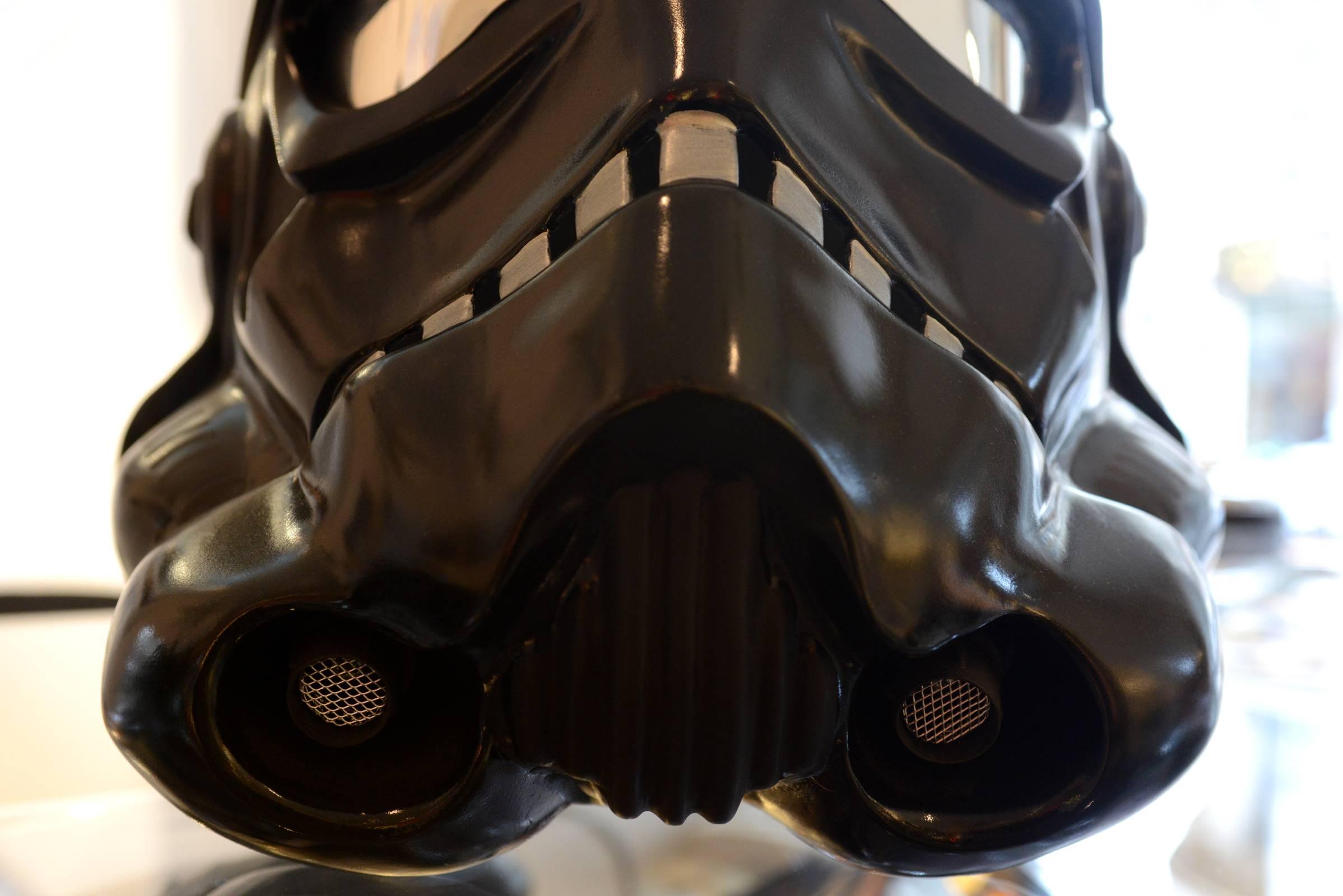 Helmet Star Wars Imperial Black Stormtrooper In Excellent Condition In Paris, FR