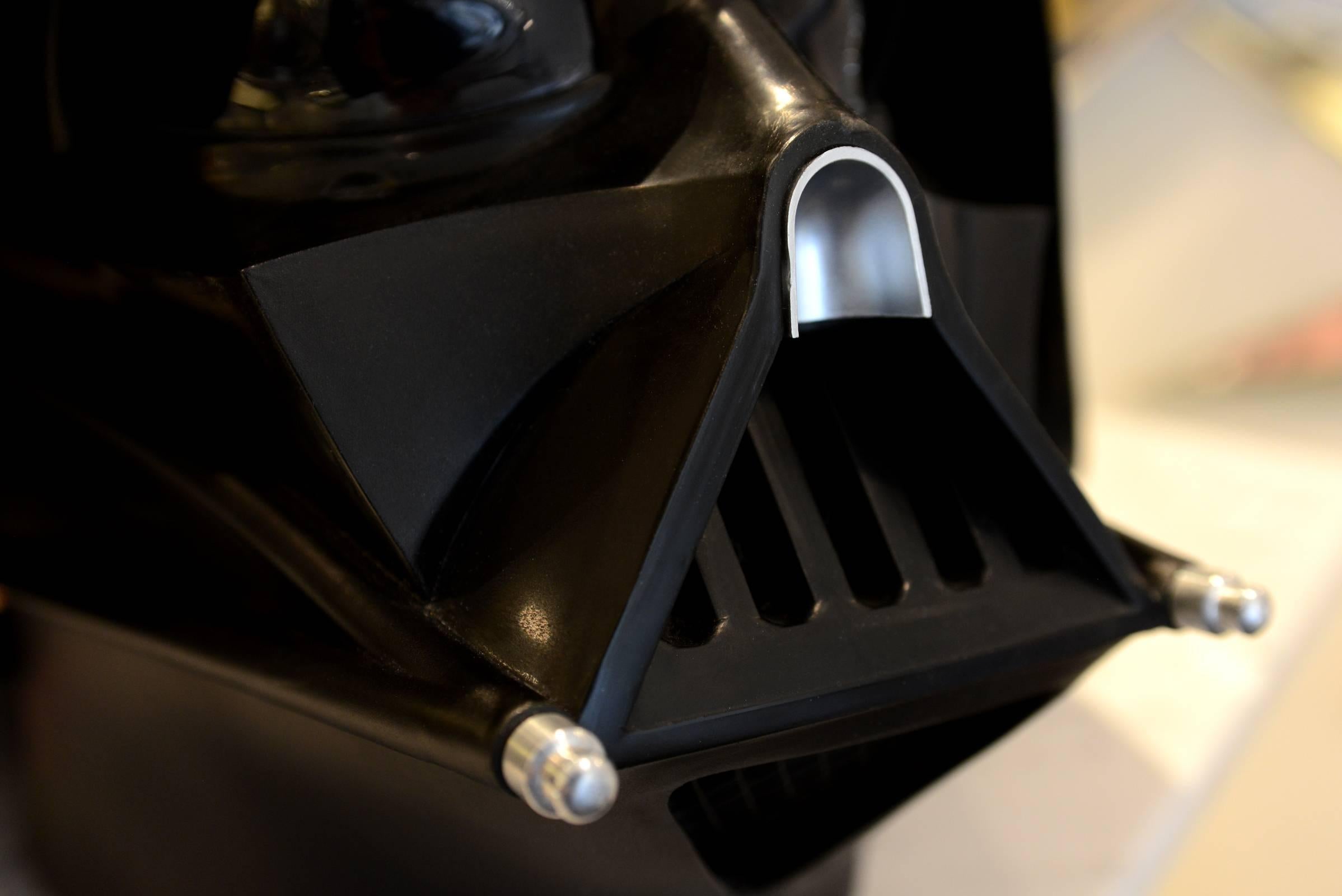 Contemporary Helmet Star Wars Dark Vador