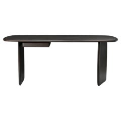 Avery Desk