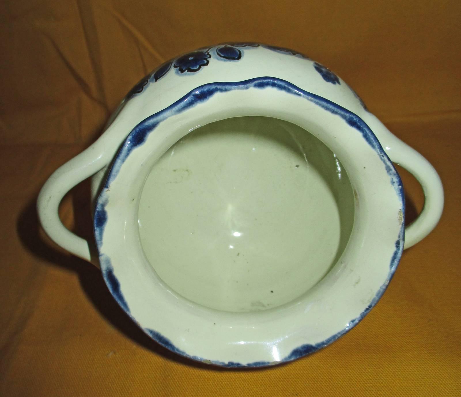 Glazed 19th Century Rare Sayula Pottery Footed Vase, Jalisco Mexico For Sale