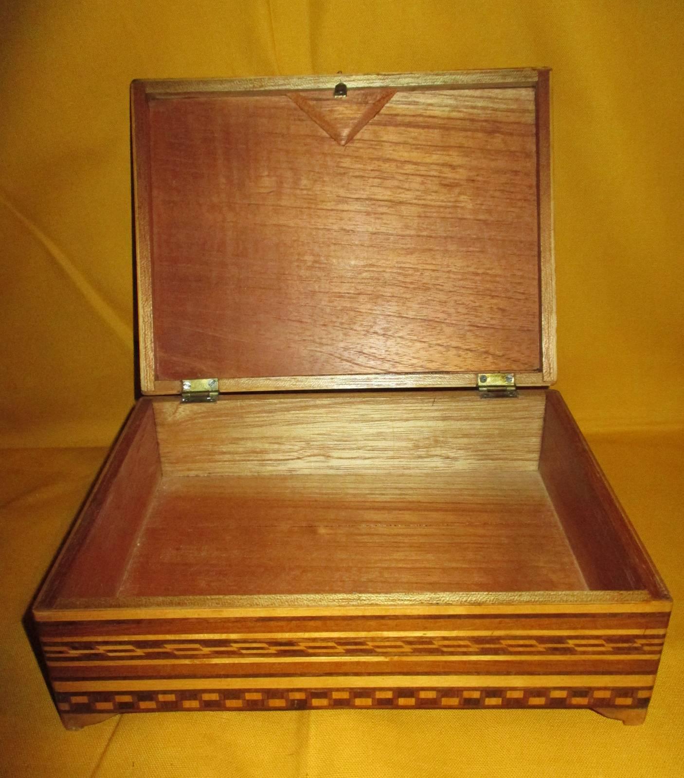Folk Art Santa Maria Del Rio Rebozo Case, Inlaid Wooden Box for Storing Rebozos