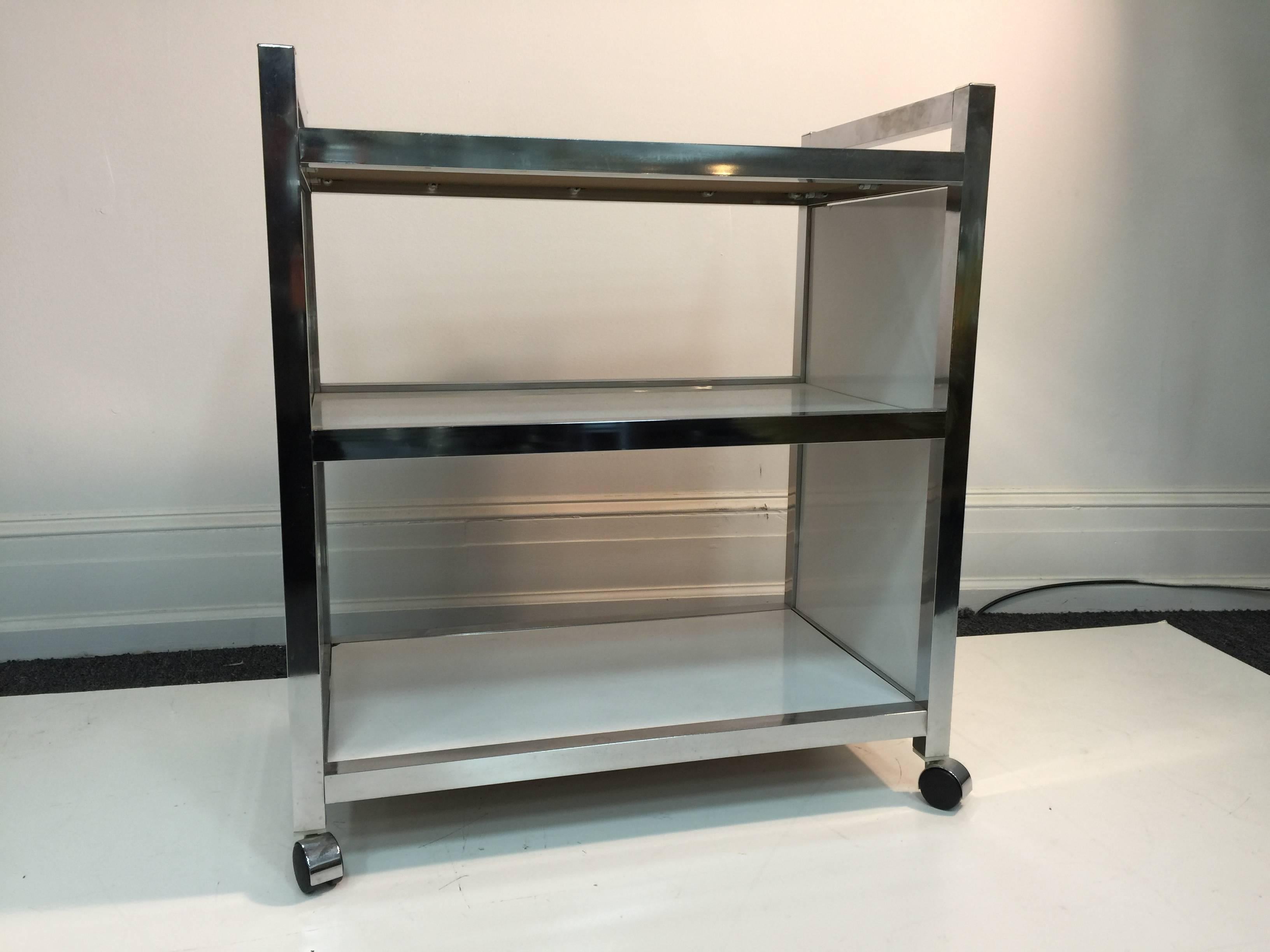 Modern Stunning Milo Baughman Chromed Steel Tea Cart, circa 1970