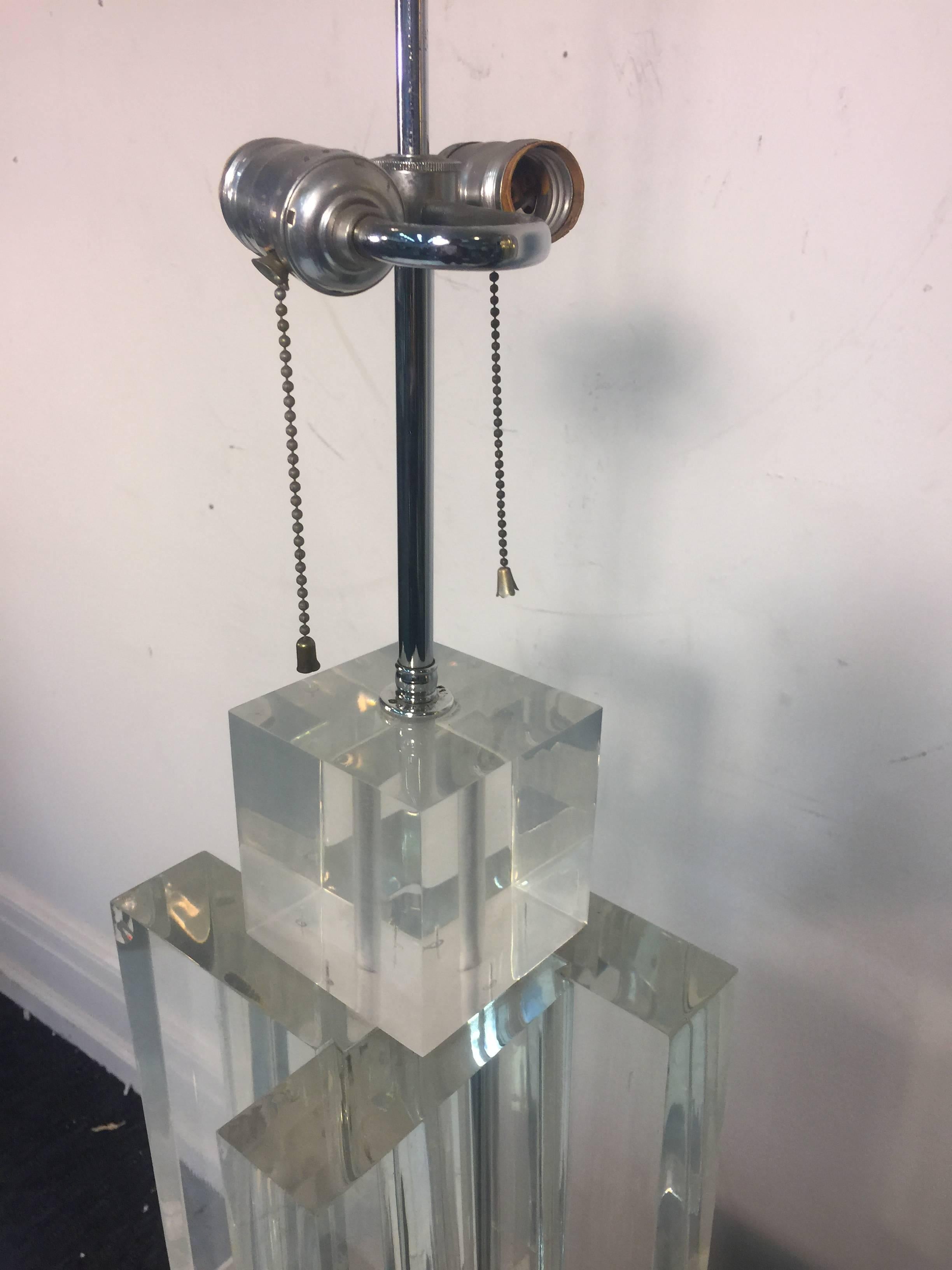 20th Century Sensational Set of Two Solid Lucite Table Lamps For Sale