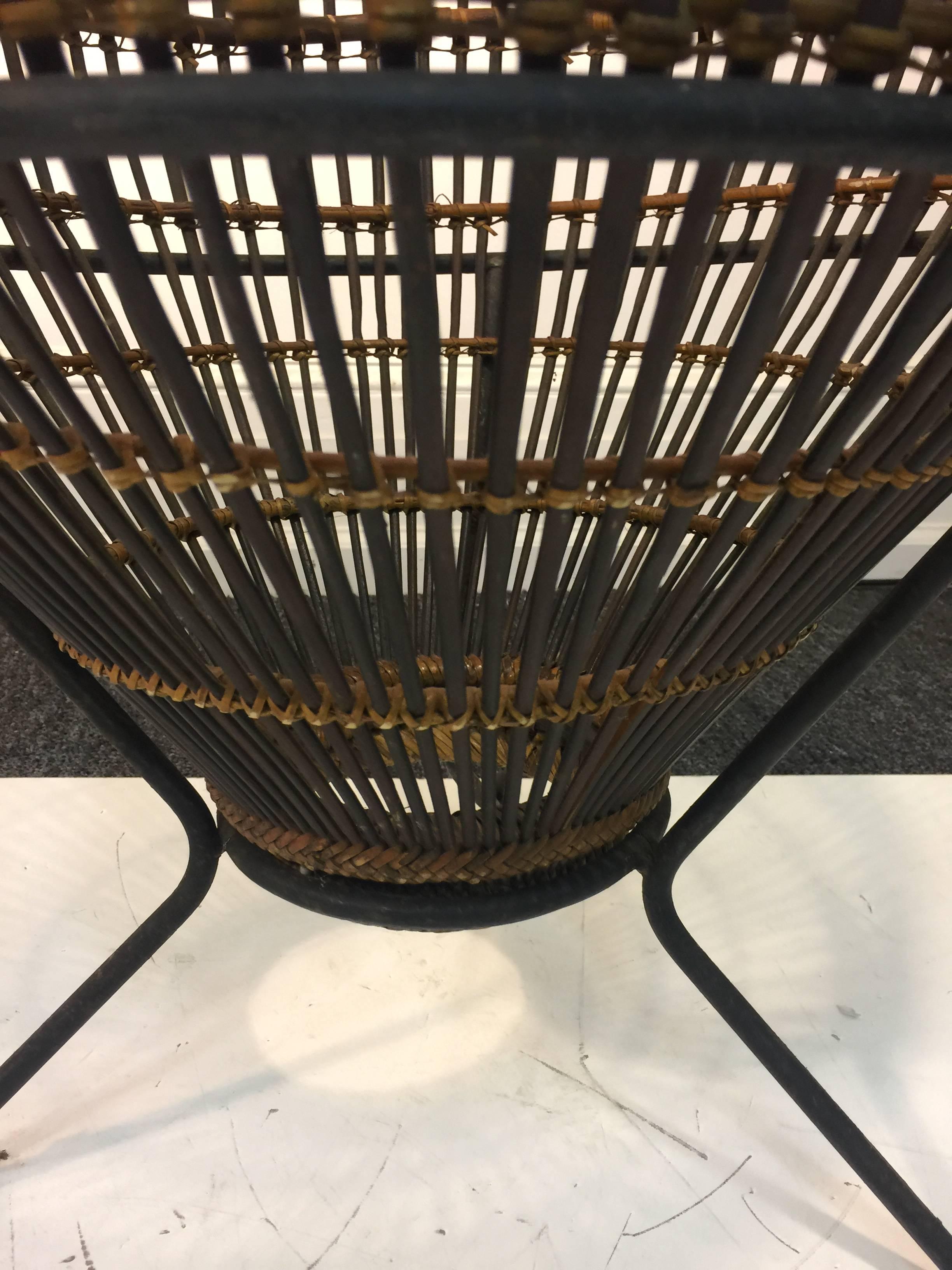 Fantastic Pair of Franco Albini Rattan Fish Basket Side Tables In Good Condition For Sale In Mount Penn, PA