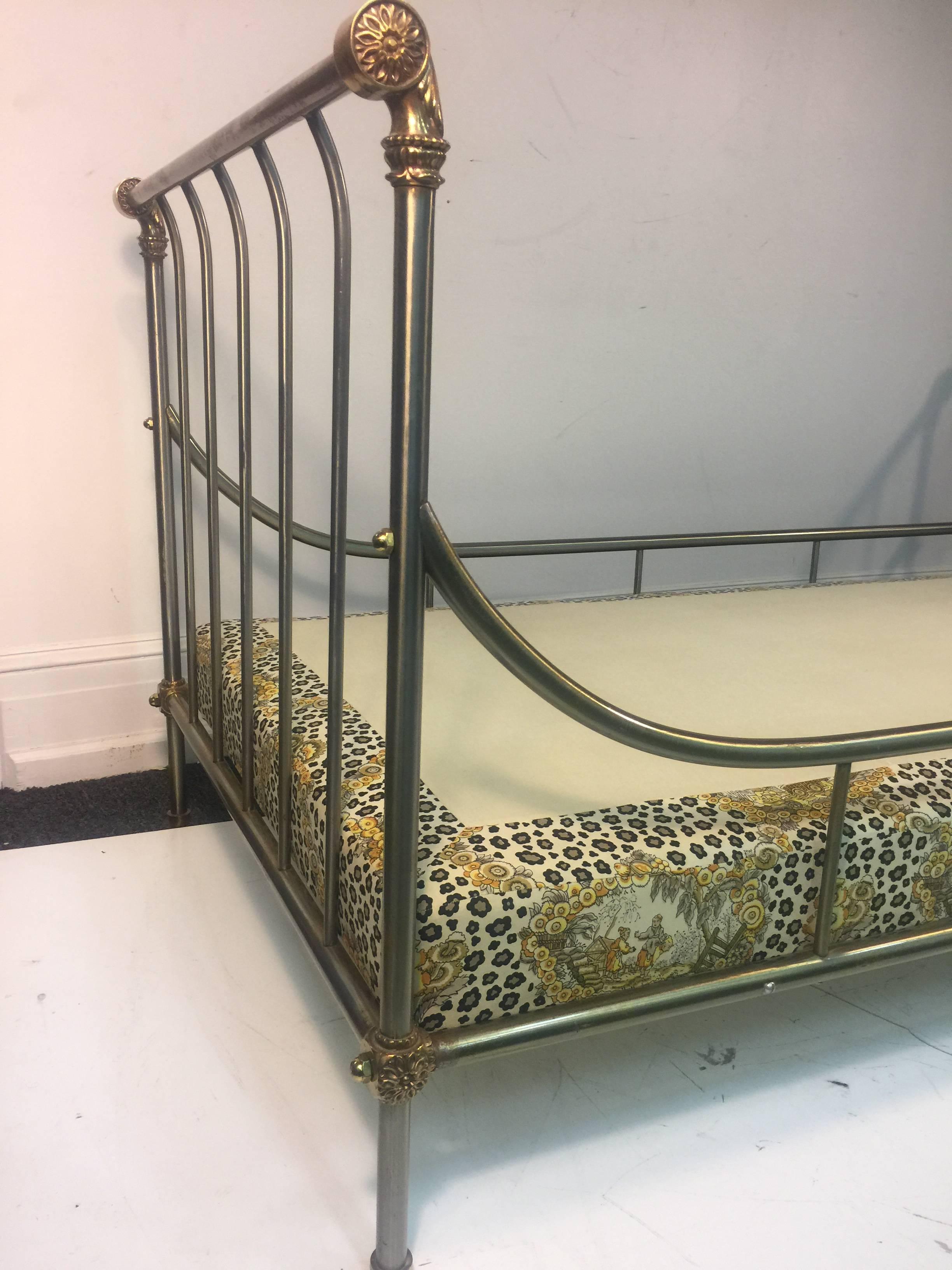 Exceptional Steel and Brass French Daybed by Maison Jansen with Fine Details For Sale 3