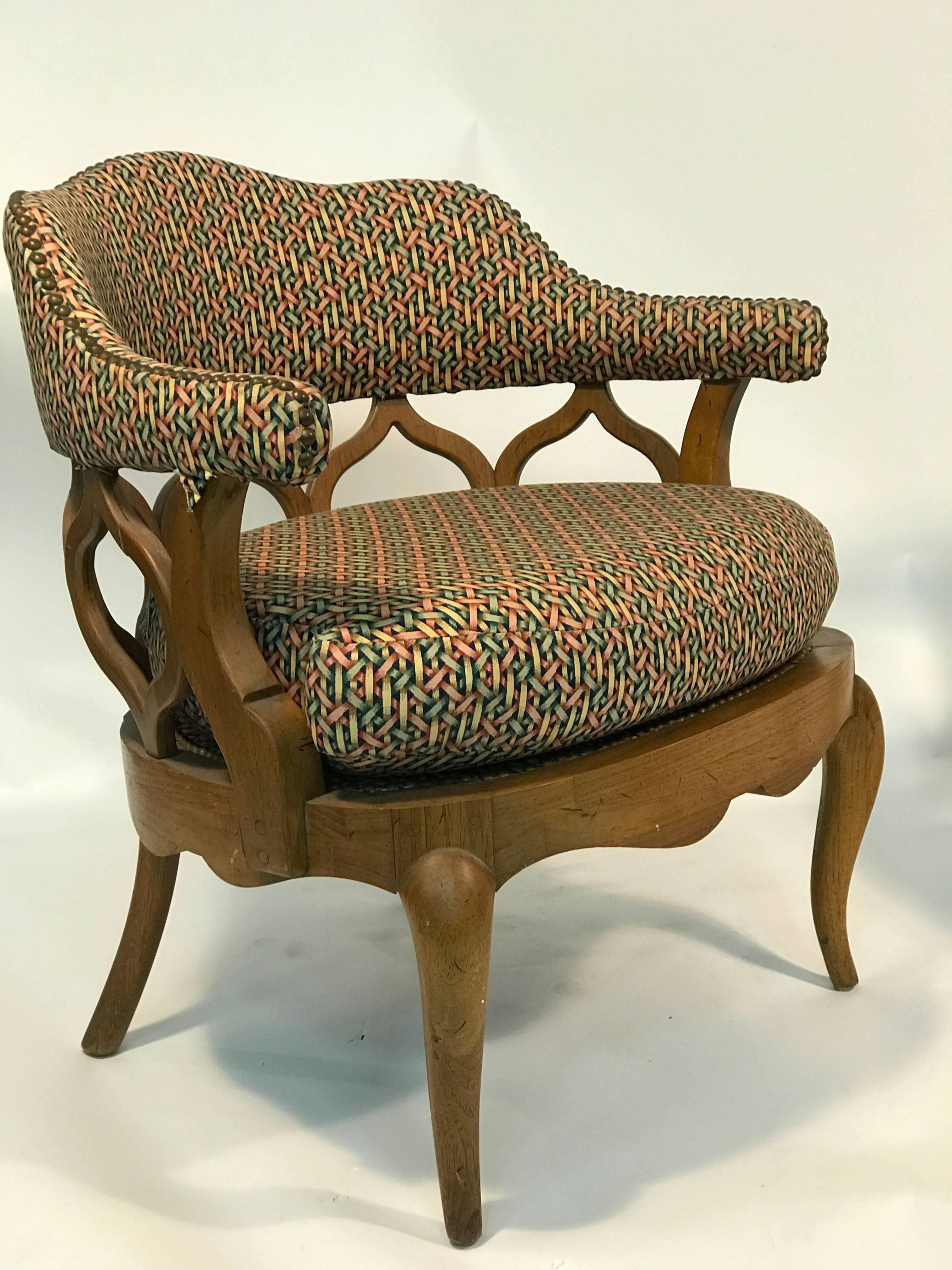 20th Century Fabulous Pair of Sculptural Lounge Chairs in the Manner of William Billy Haines For Sale