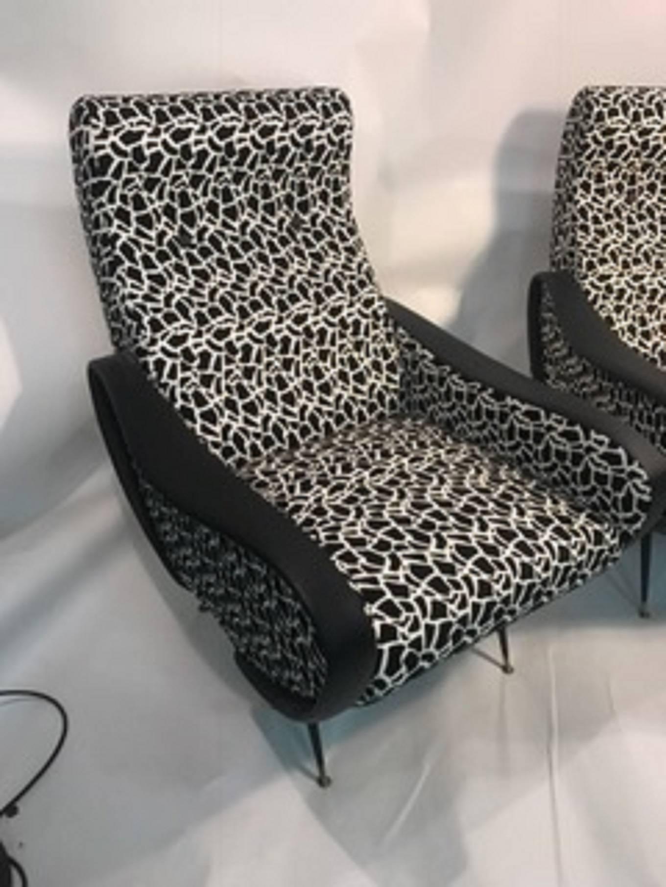 Post-Modern Magnificent Pair of Italian Lounge Chairs in the Manner of Marco Zanuso