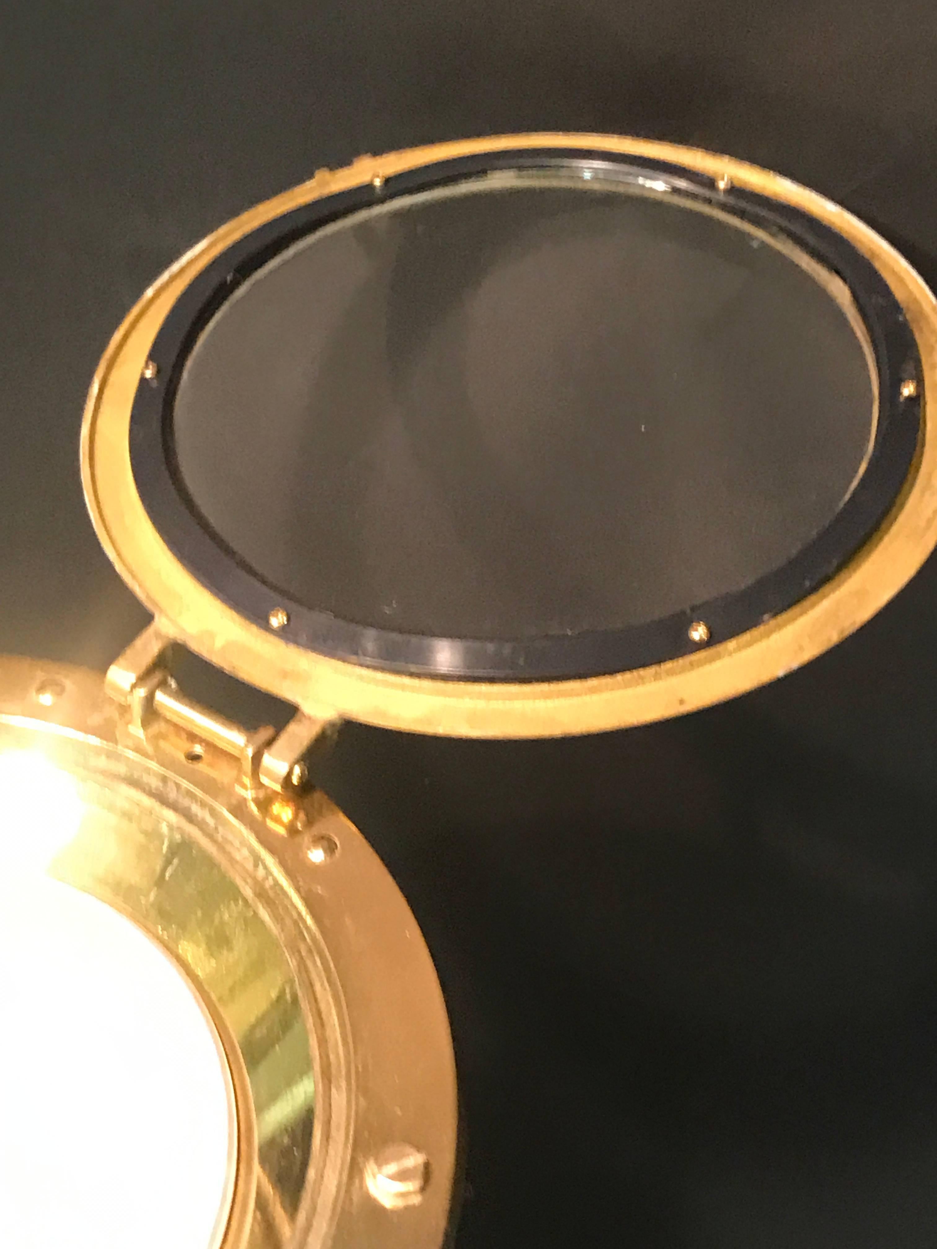 Rare Yacht or Boat Themed Brass Porthole Ice Bucket For Sale 1