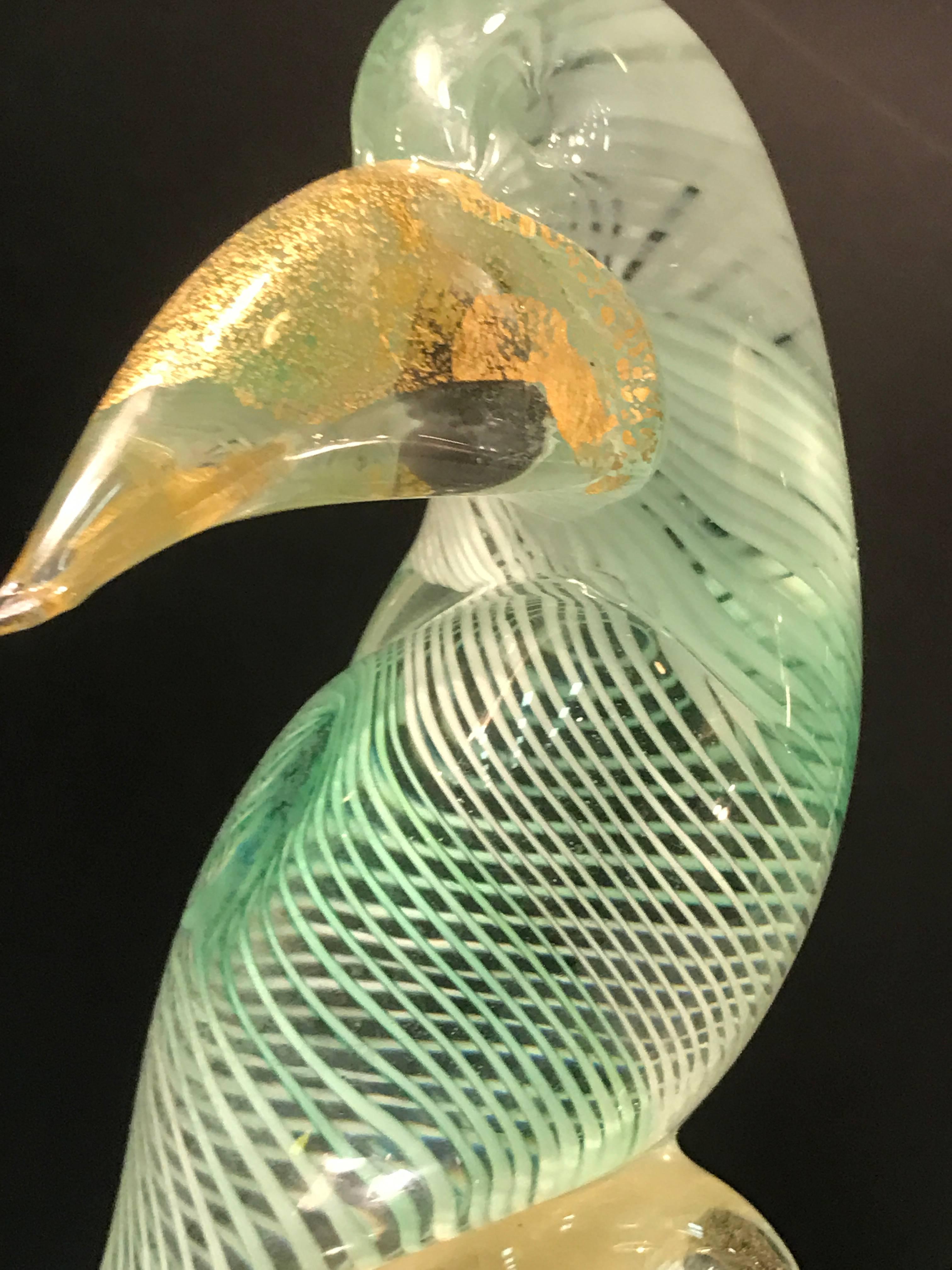 Amazing Pair of Murano Glass Archimede Seguso Green & White Latticino Toucans In Good Condition For Sale In Mount Penn, PA