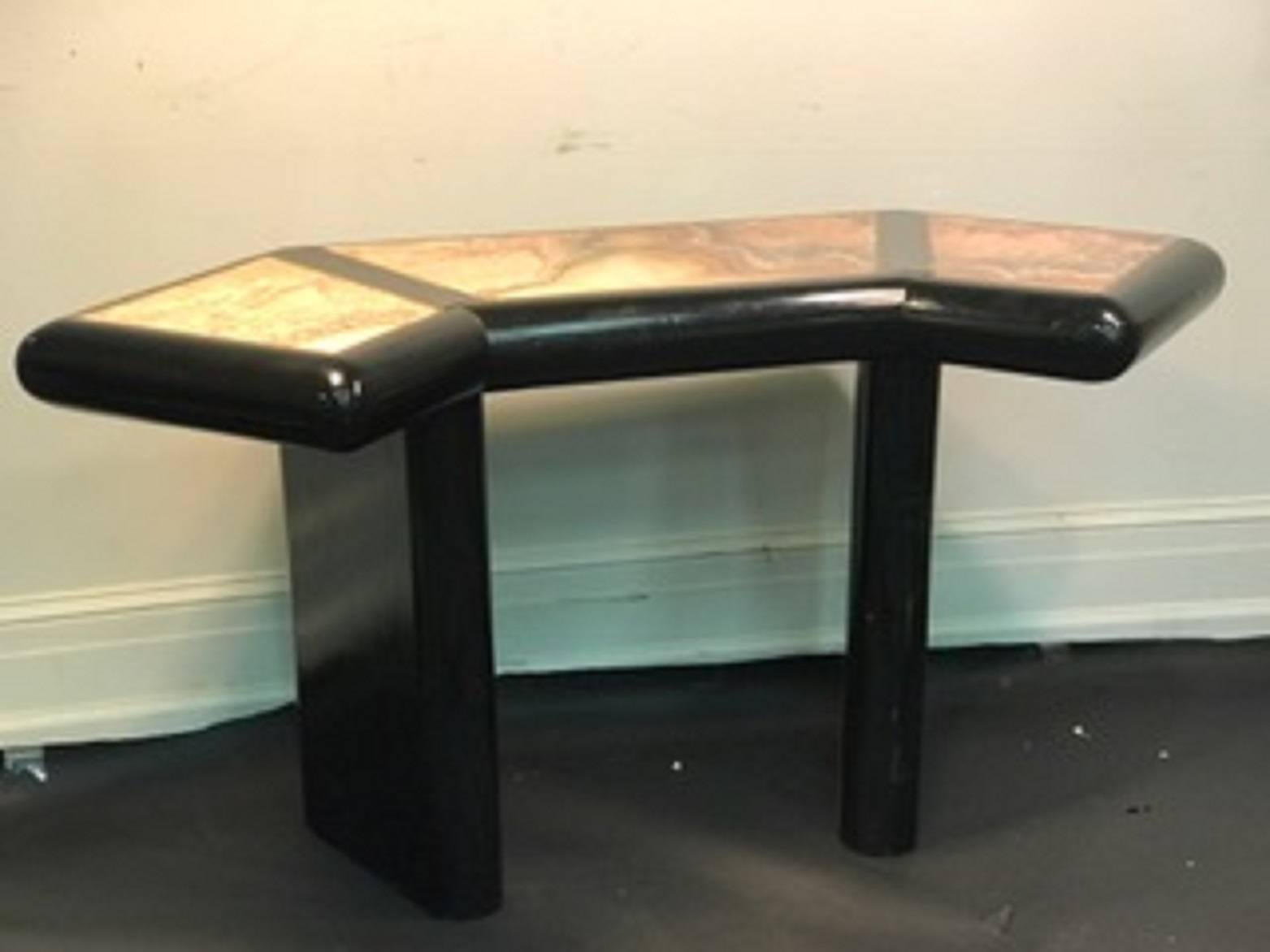 Beautiful Italian Marble Top Console Table in the Manner of Alessandro Albrizzi For Sale 2