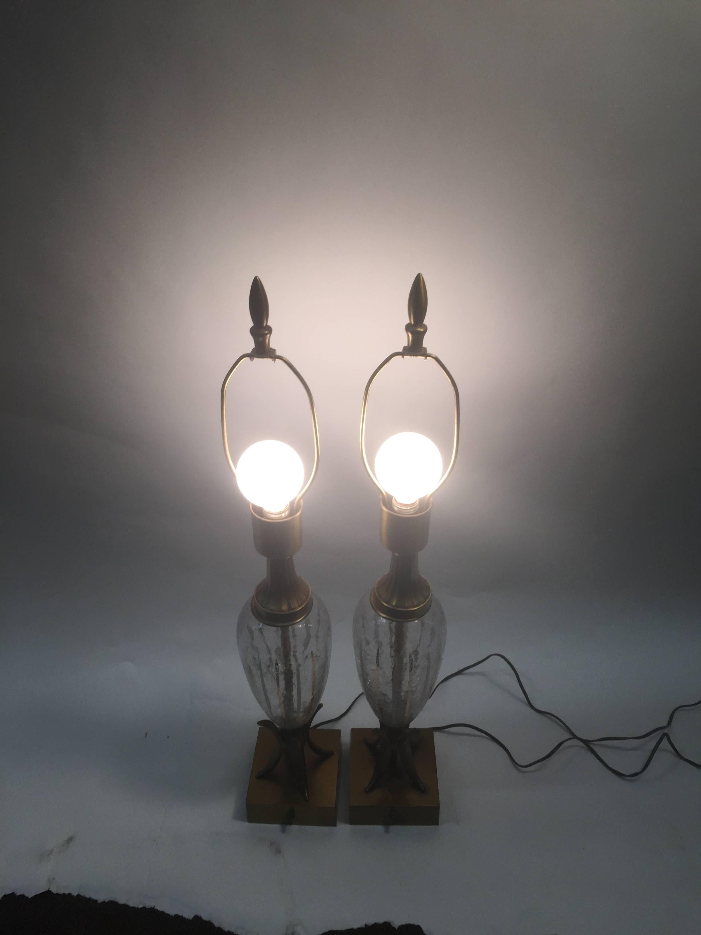 Mid-Century Modern  Fantastic Pair of Modernistic Italian Crackle Glass Lamps For Sale