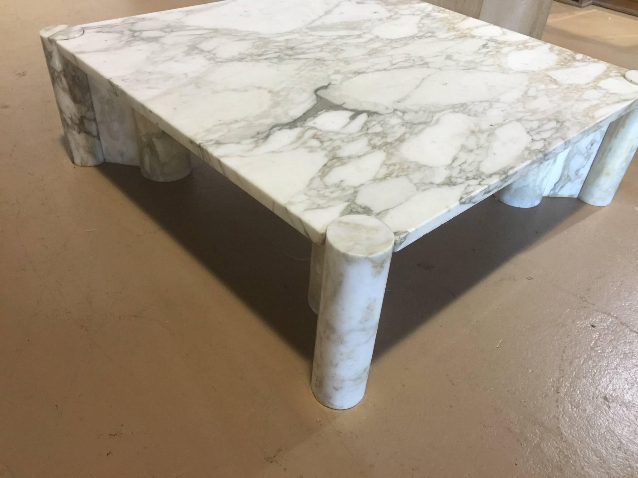 Exceptional Italian Carrara Marble Coffee Table by Gae Aulenti 4
