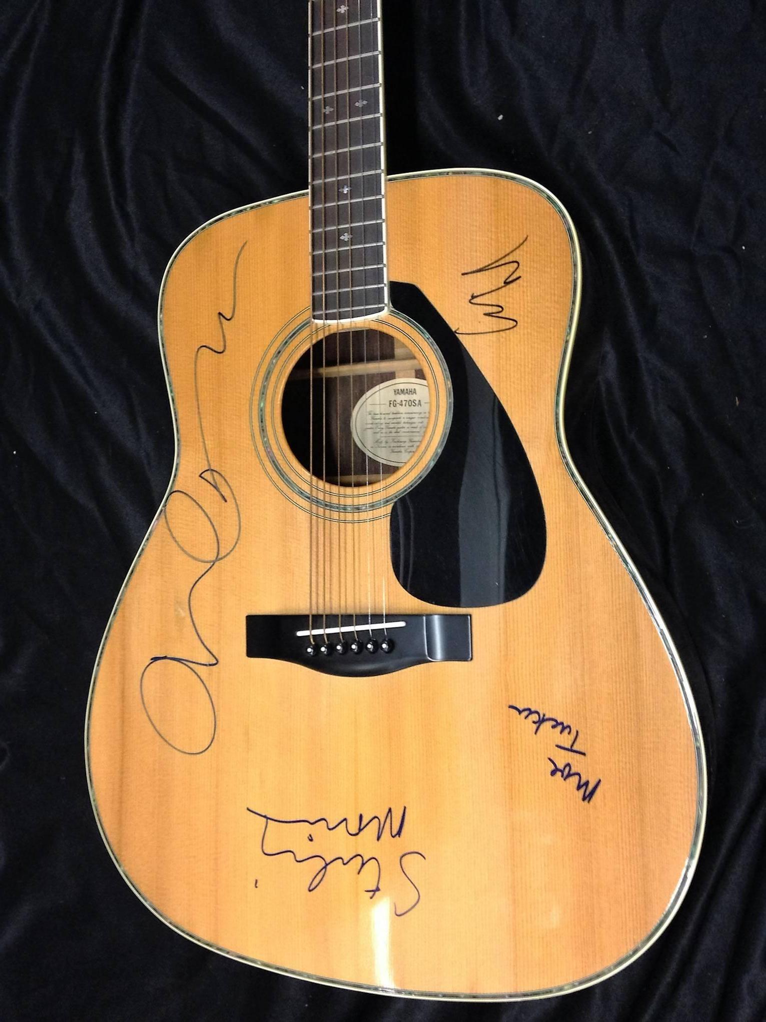 Autographed Velvet Underground Guitar In Good Condition For Sale In Mount Penn, PA
