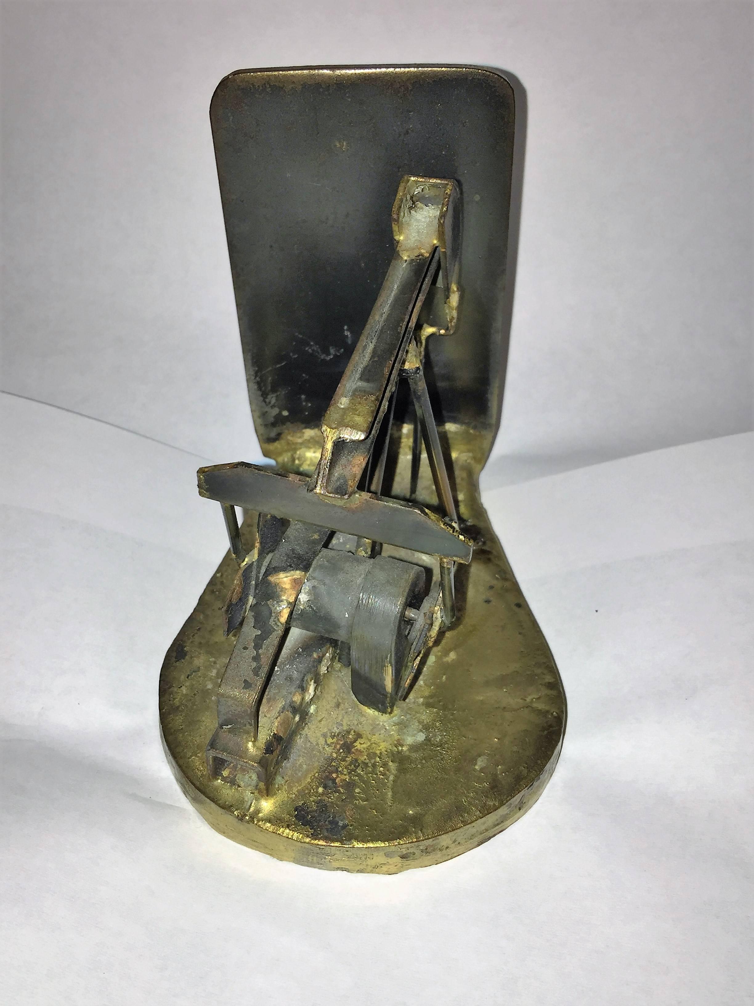 Pair of Brutalist Oil Drill and Oil Well Mixed Metal Bookends In Excellent Condition In Mount Penn, PA