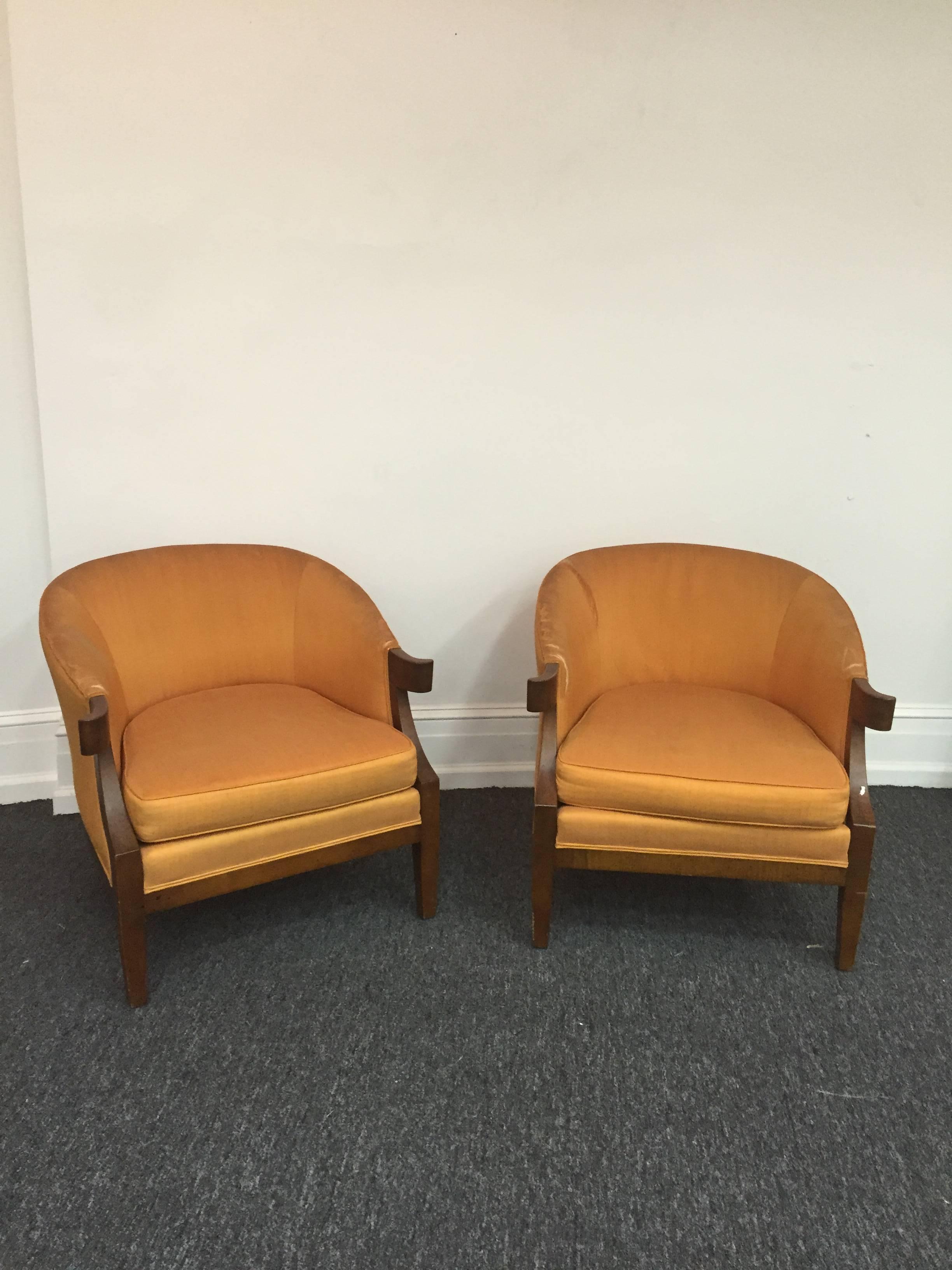 Wood Pair of Art Deco Slipper Chairs in the Manner of Tommi Parzinger For Sale