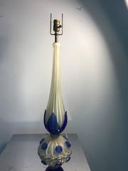 Elegant White Murano Glass Table Lamp with Cobalt Blue Accents by Seguso