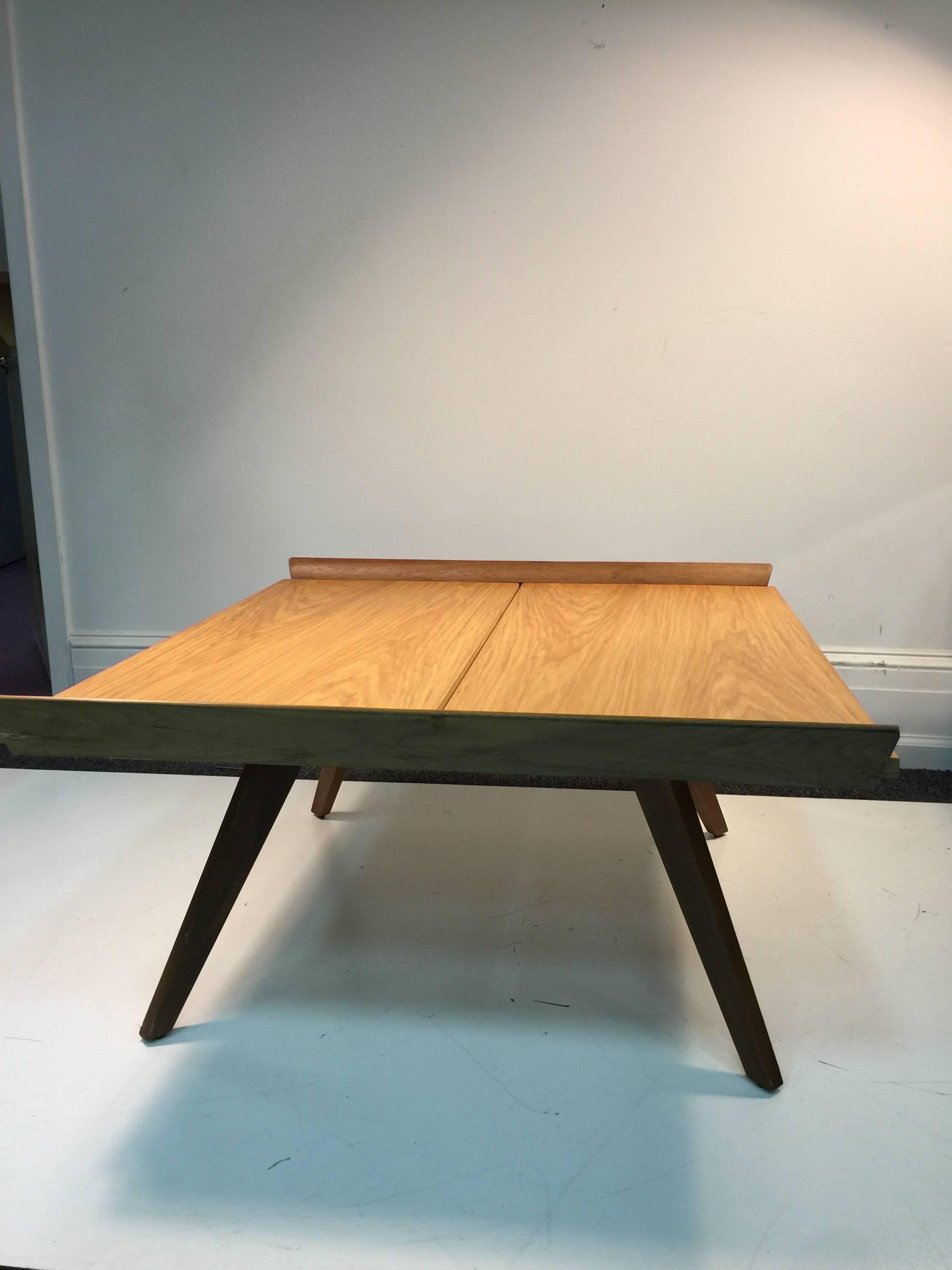 Gorgeous George Nakashima for Knoll Splay-Leg Table For Sale 3