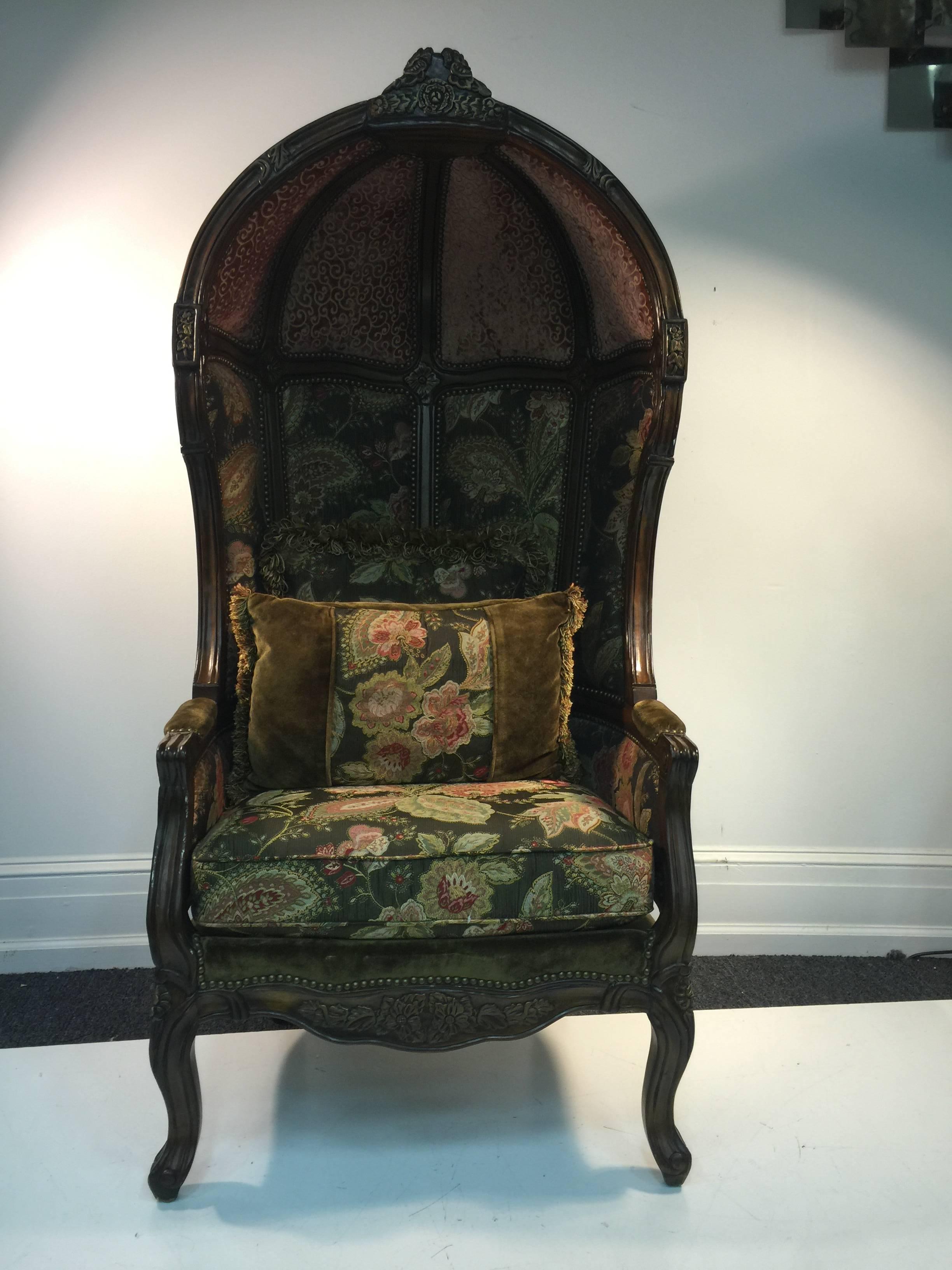 Exceptional Vintage Canopy Chair with Floral Accents, circa 1970 For Sale 2