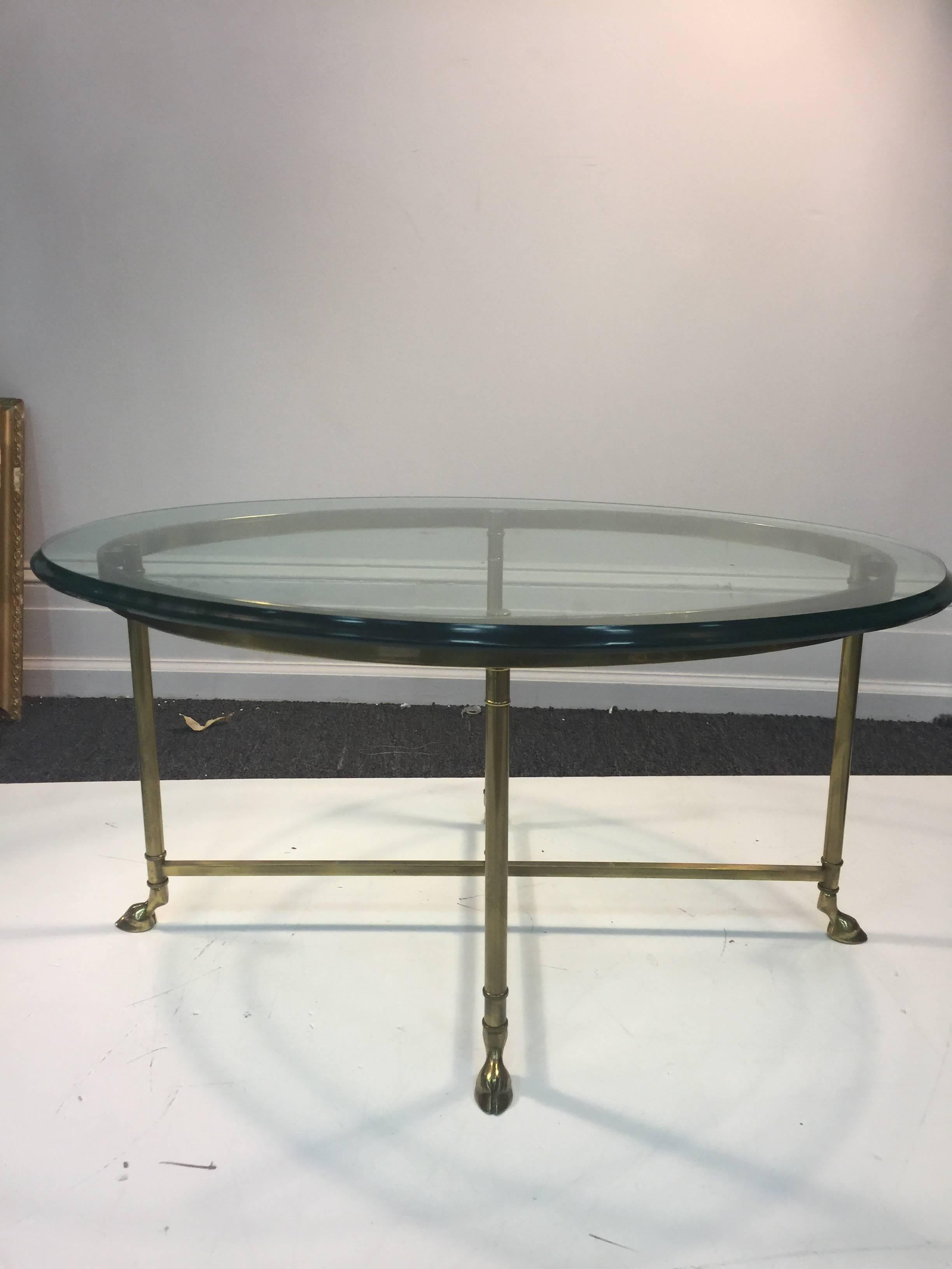 Modern Beautiful Brass Coffee or Cocktail Table in the Manner of Jansen, circa 1970 For Sale