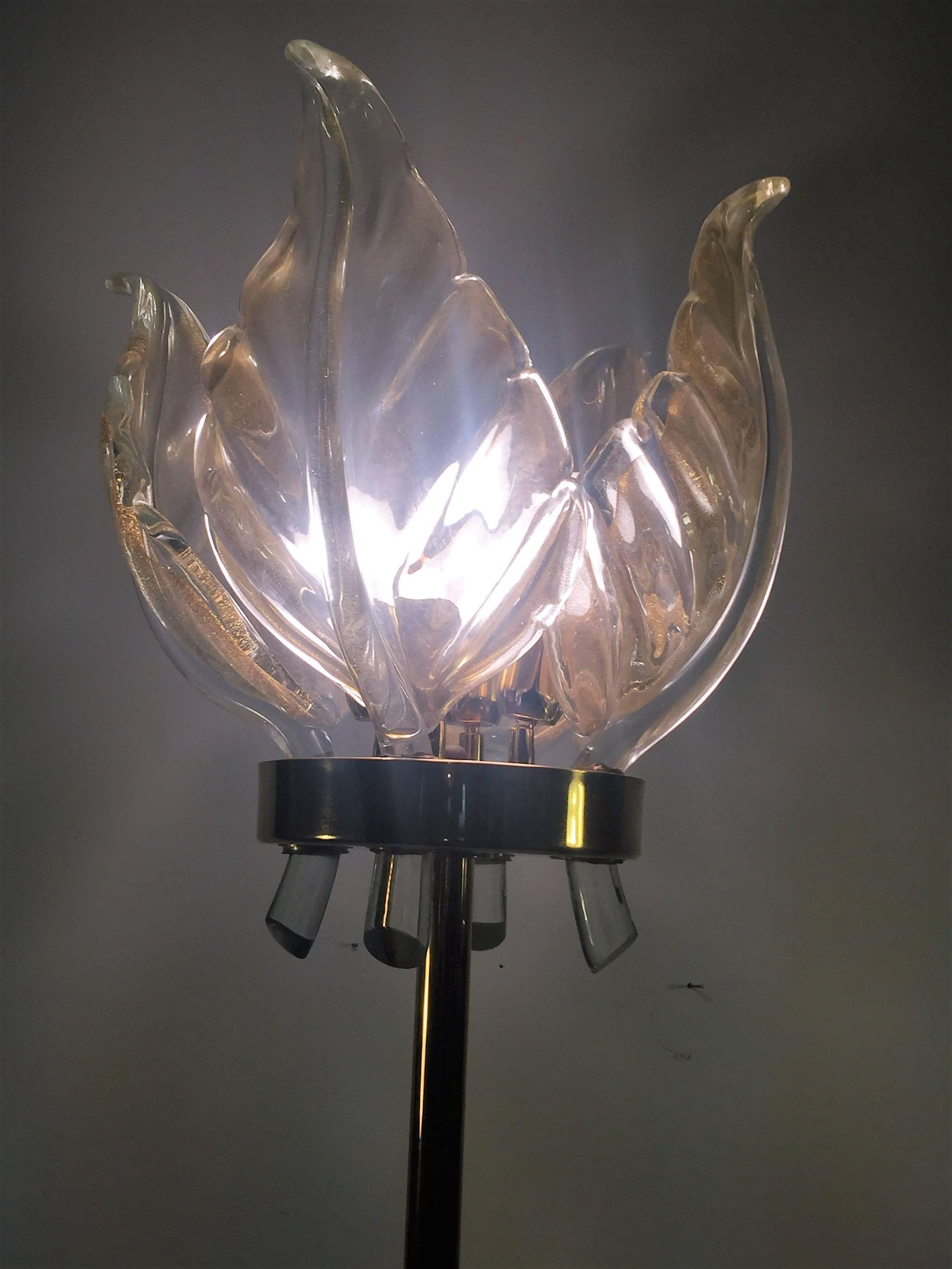 Magnificent Venini Gold Dusted Murano Glass Leaf Floor Lamp For Sale 2