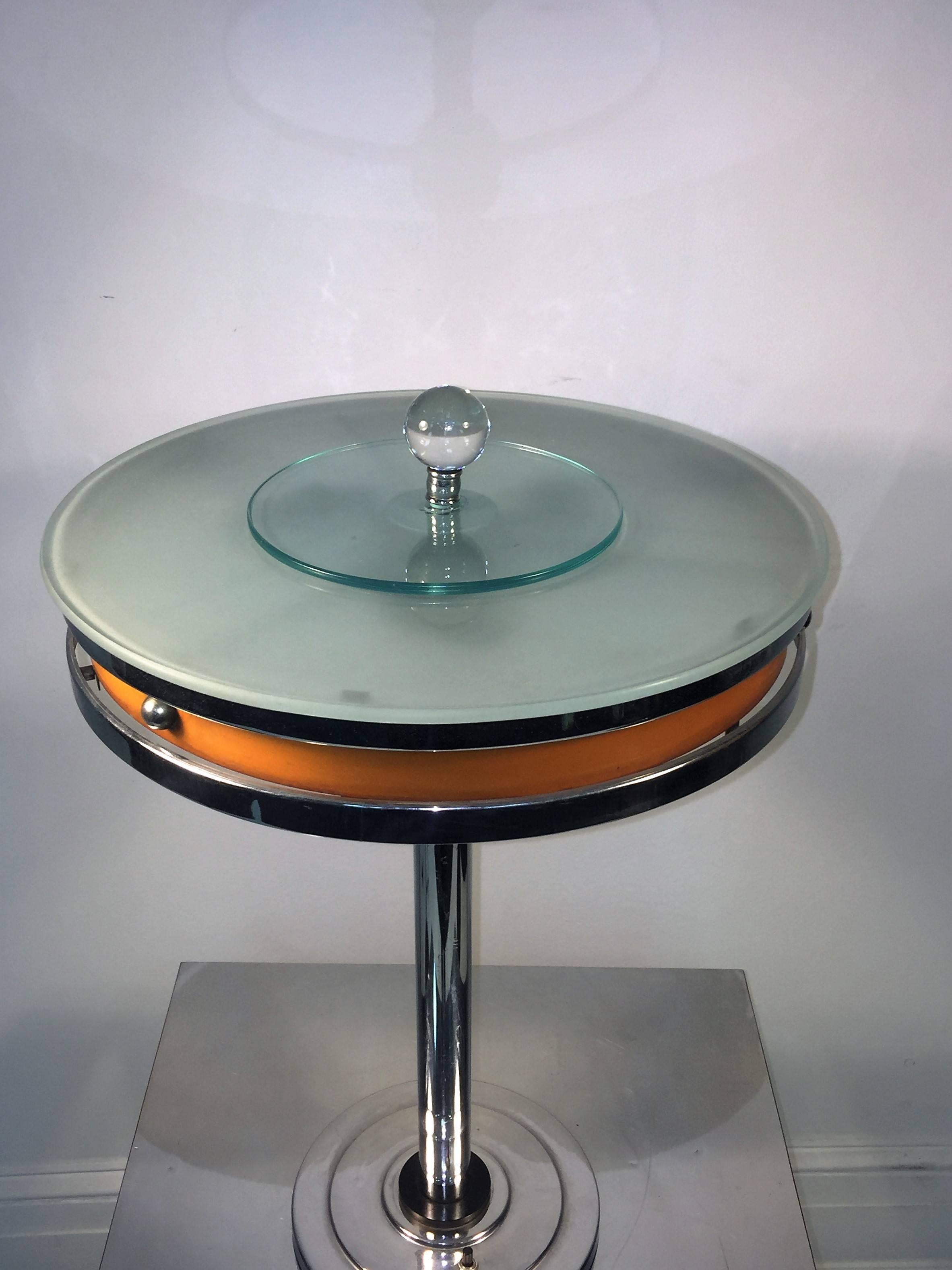 Rare Kurt Versen Art Deco Table Lamp In Excellent Condition For Sale In Mount Penn, PA