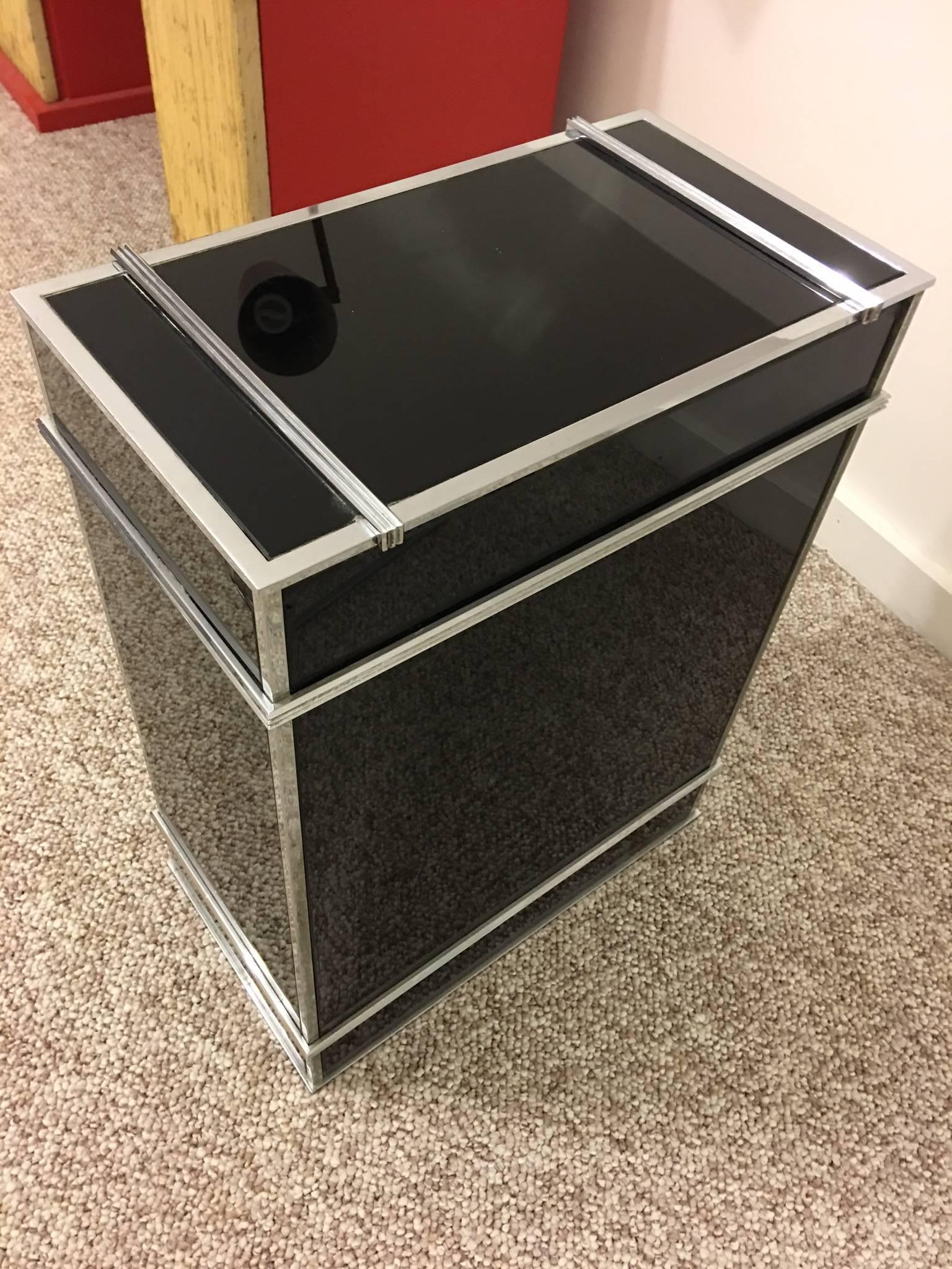 Mid-20th Century Superb Modernist Raymond Hood Art Deco Black Glass and Chrome Clothing Hamper  For Sale