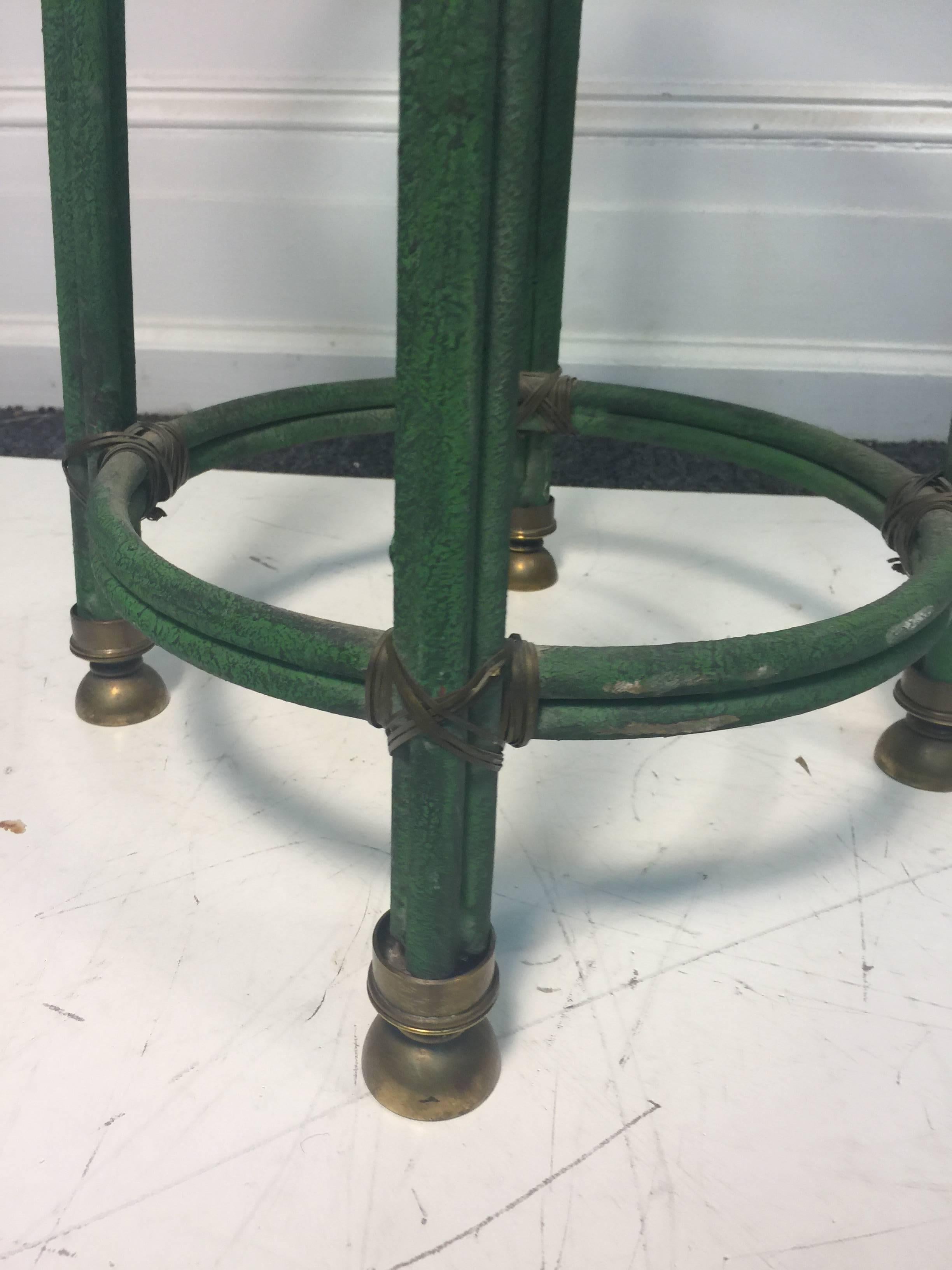 20th Century Great Gucci Style Side or Accent Table in Brass and Iron, circa 1970 For Sale
