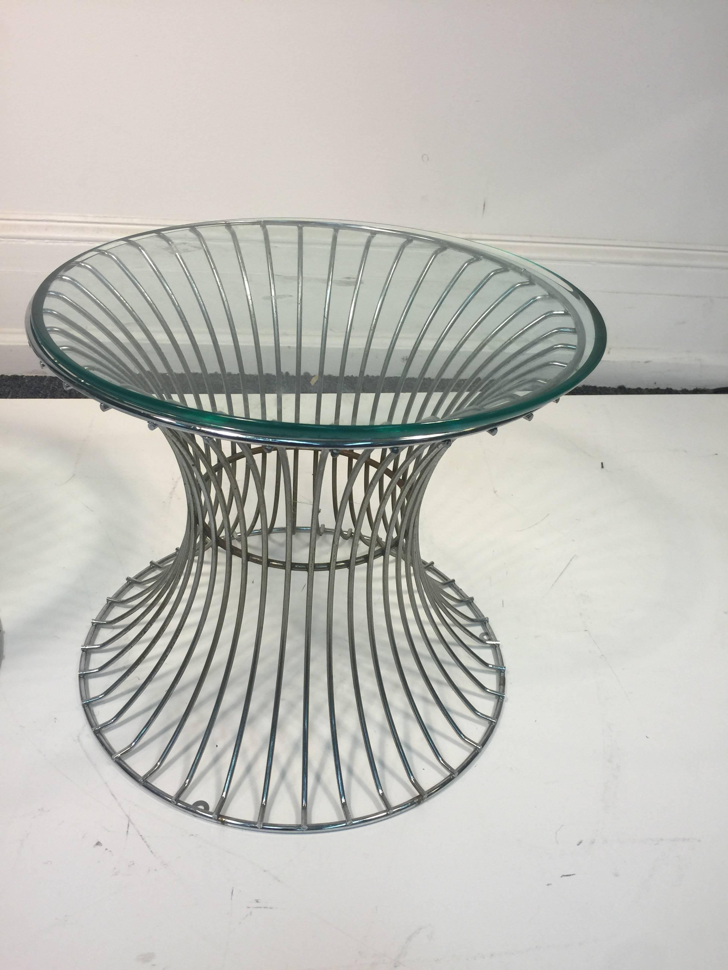 Wonderful Pair of Tables with Trumpeting Wire Bases by Warren Platner for Knoll For Sale 3