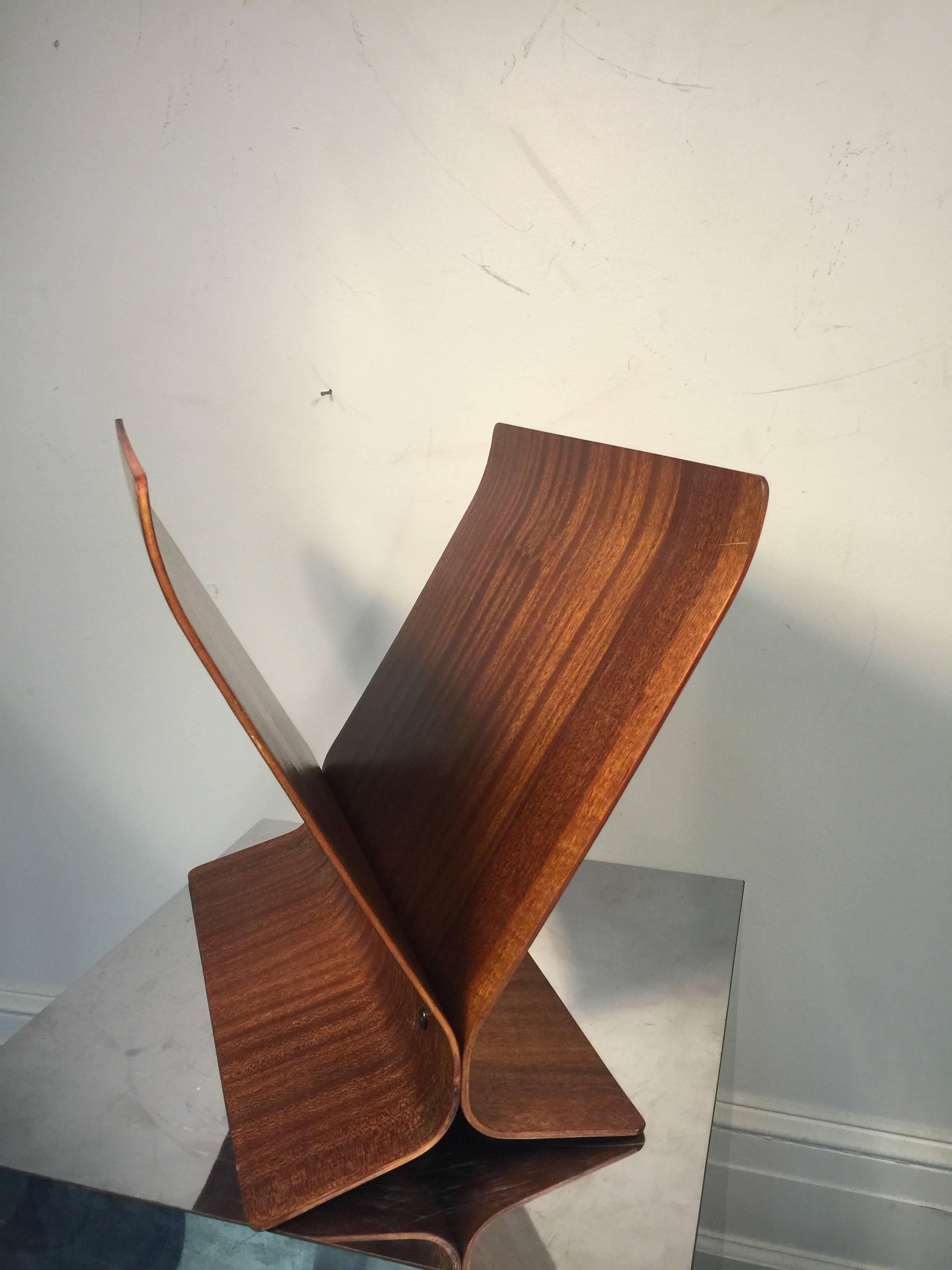20th Century Magnificent Modern Bentwood Magazine Rack by Paul Rowan for Umbra For Sale