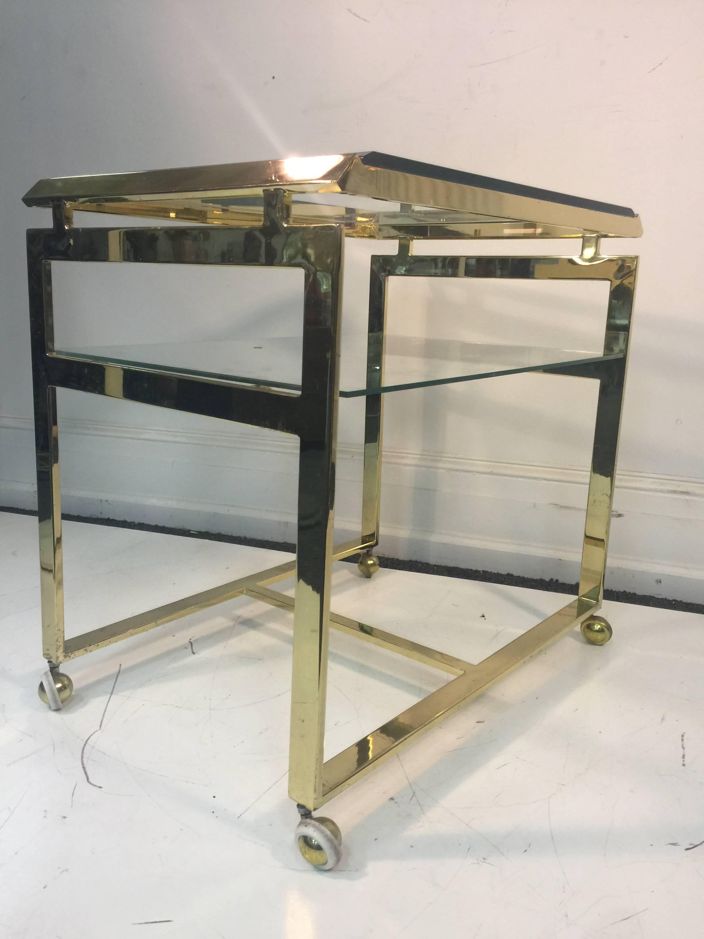 20th Century Striking Pair of Brass Tea or Serving Carts by Milo Baughman For Sale