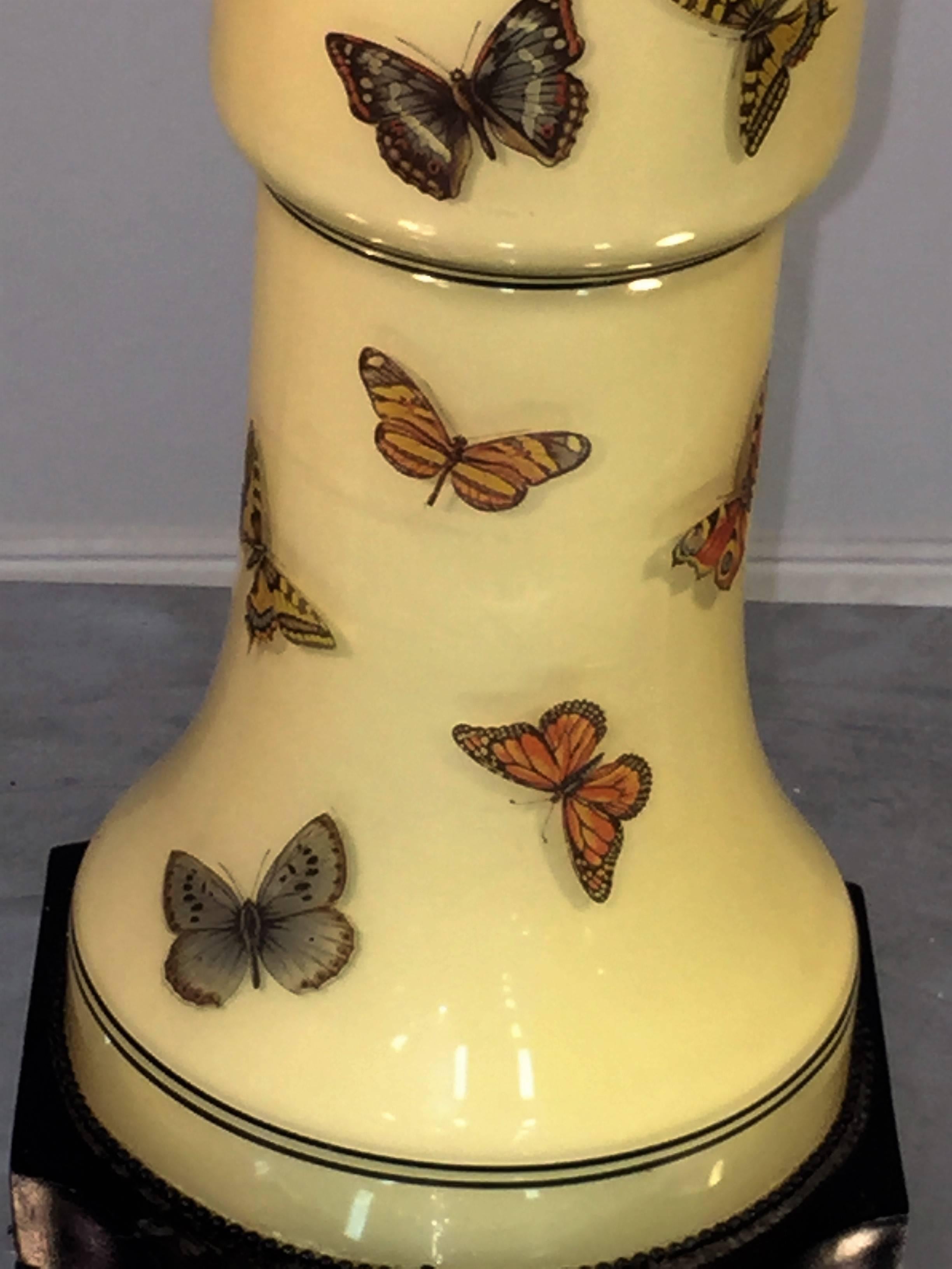 Italian Marvelous Pair of Fornasetti Style Enameled Glass Butterfly Lamps For Sale