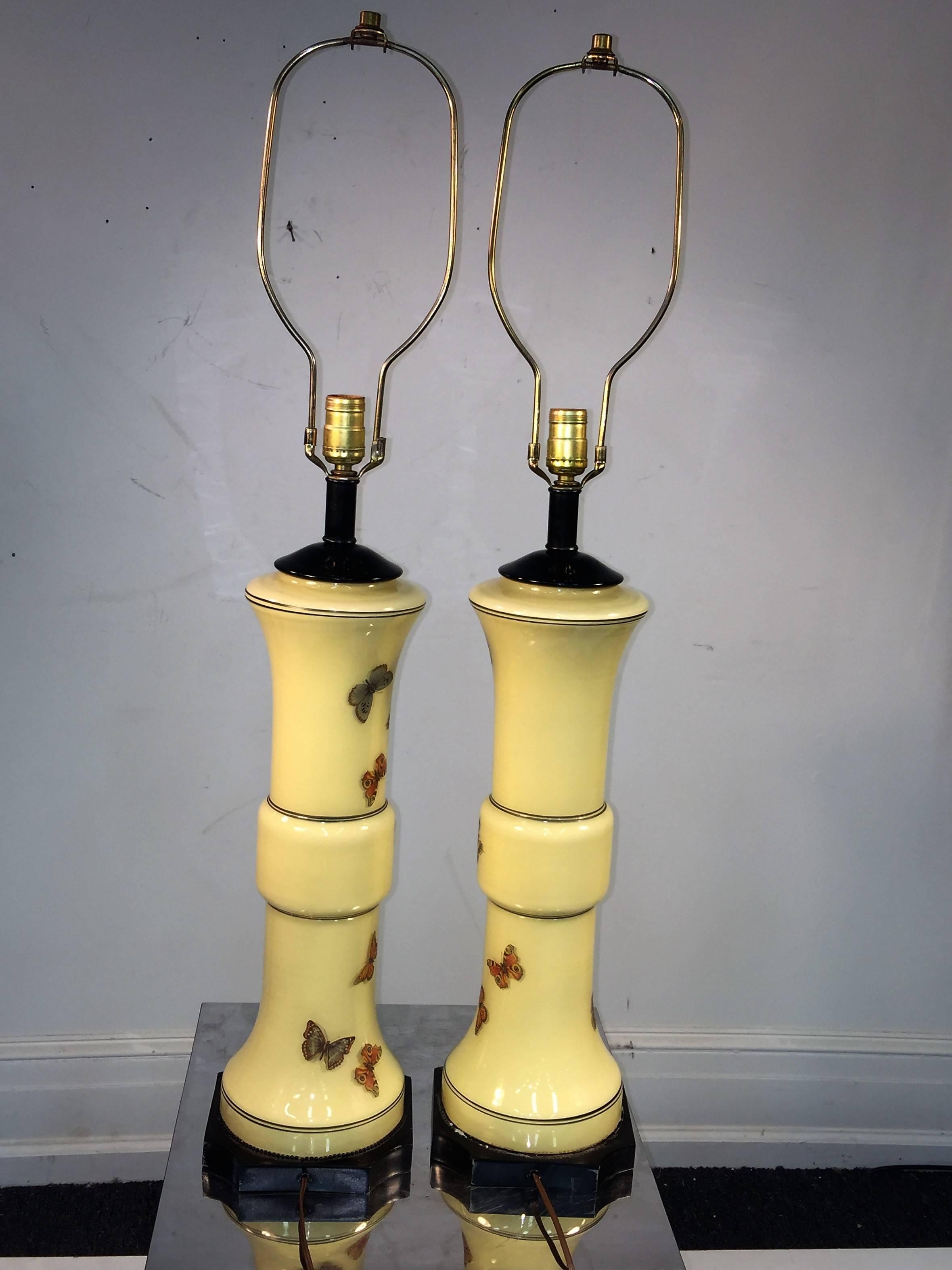 Marvelous Pair of Fornasetti Style Enameled Glass Butterfly Lamps For Sale 1