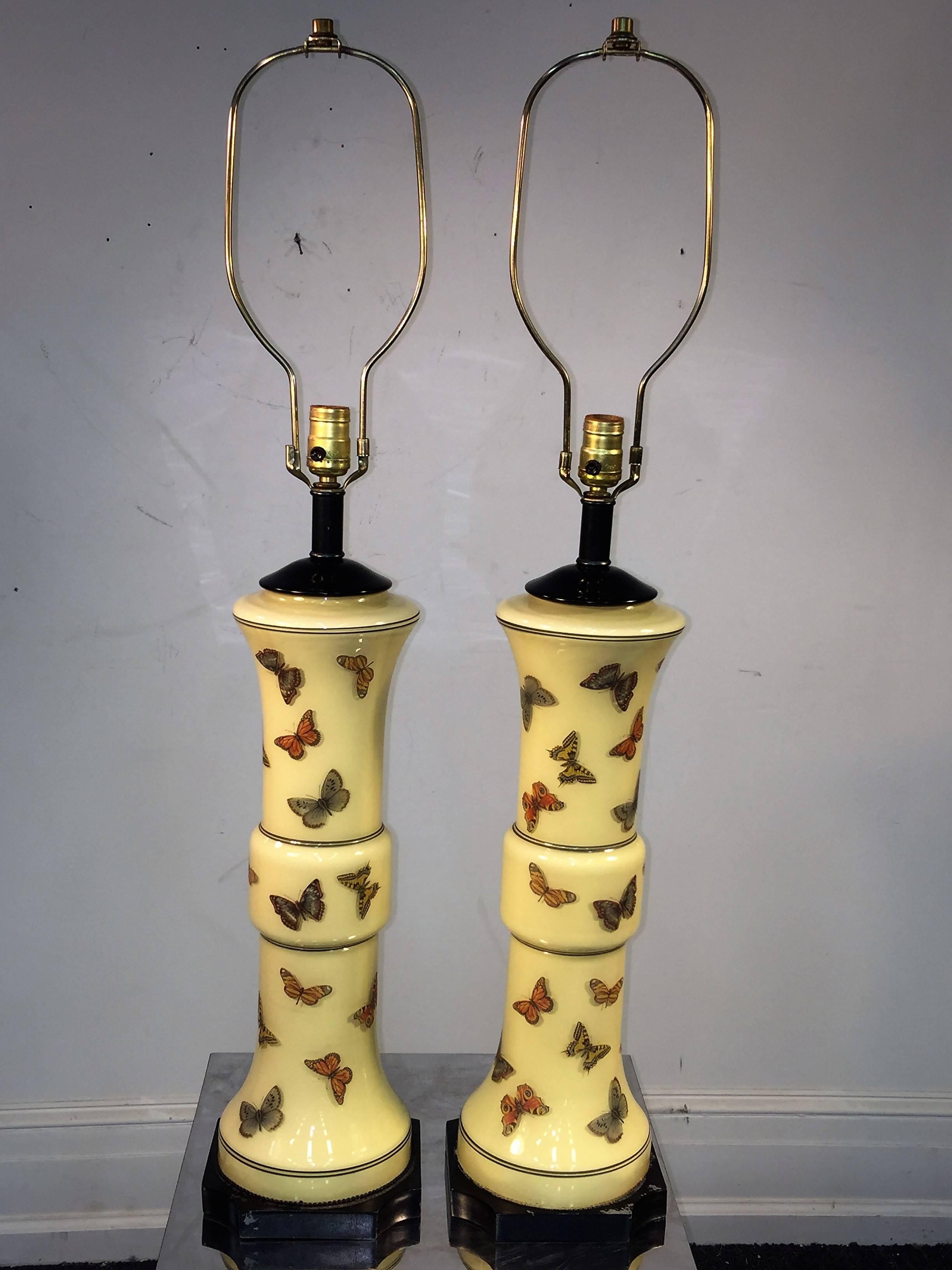 Marvelous Pair of Fornasetti Style Enameled Glass Butterfly Lamps For Sale 4