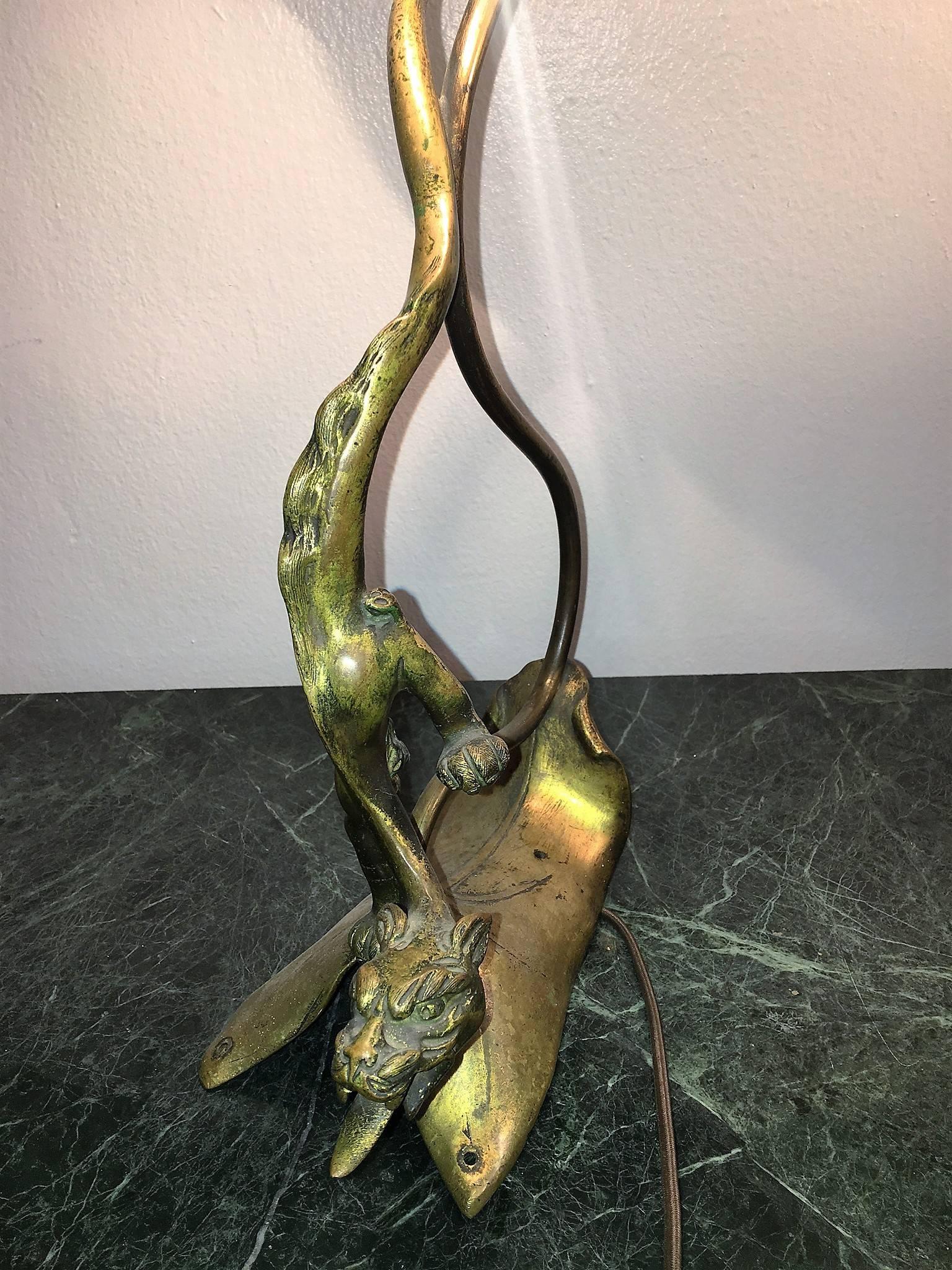 Mysterious Art Nouveau Bronze Dragonesque Panther Lamp with Nautilus Shell Shade For Sale 1