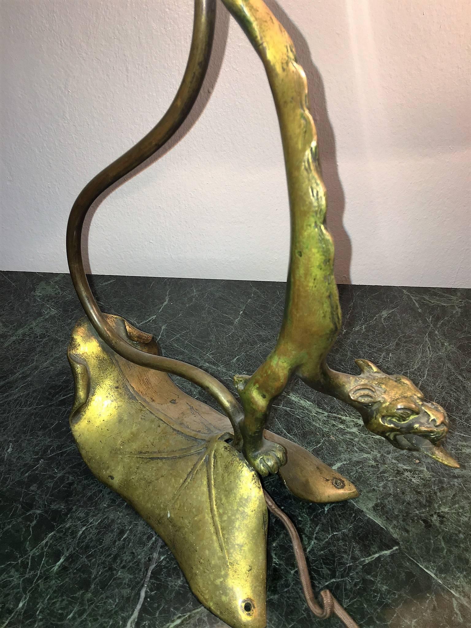 Mysterious Art Nouveau Bronze Dragonesque Panther Lamp with Nautilus Shell Shade For Sale 2