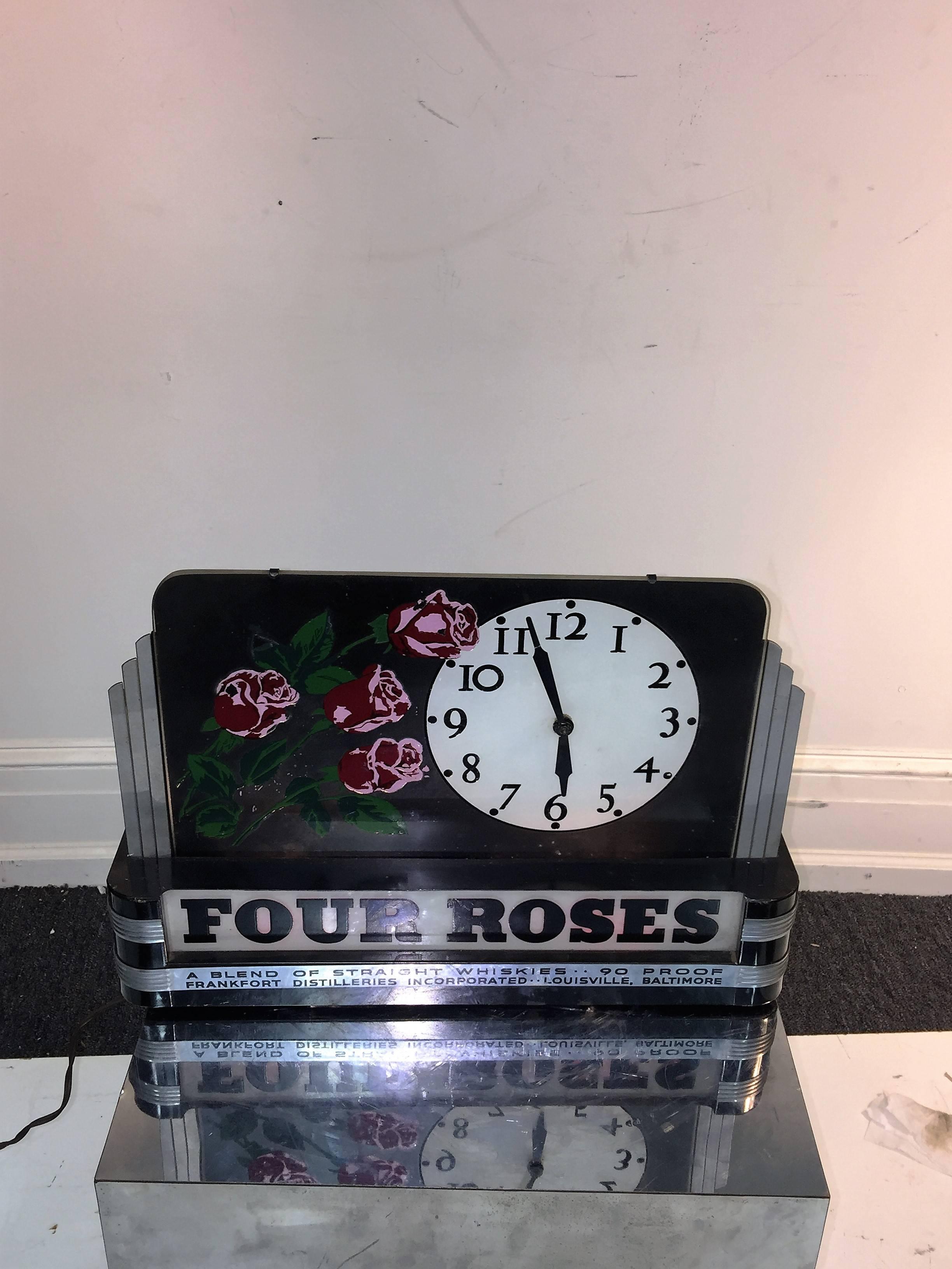 Mid-20th Century  Lovely Illuminated Art Deco Four Roses Advertising Clock For Sale