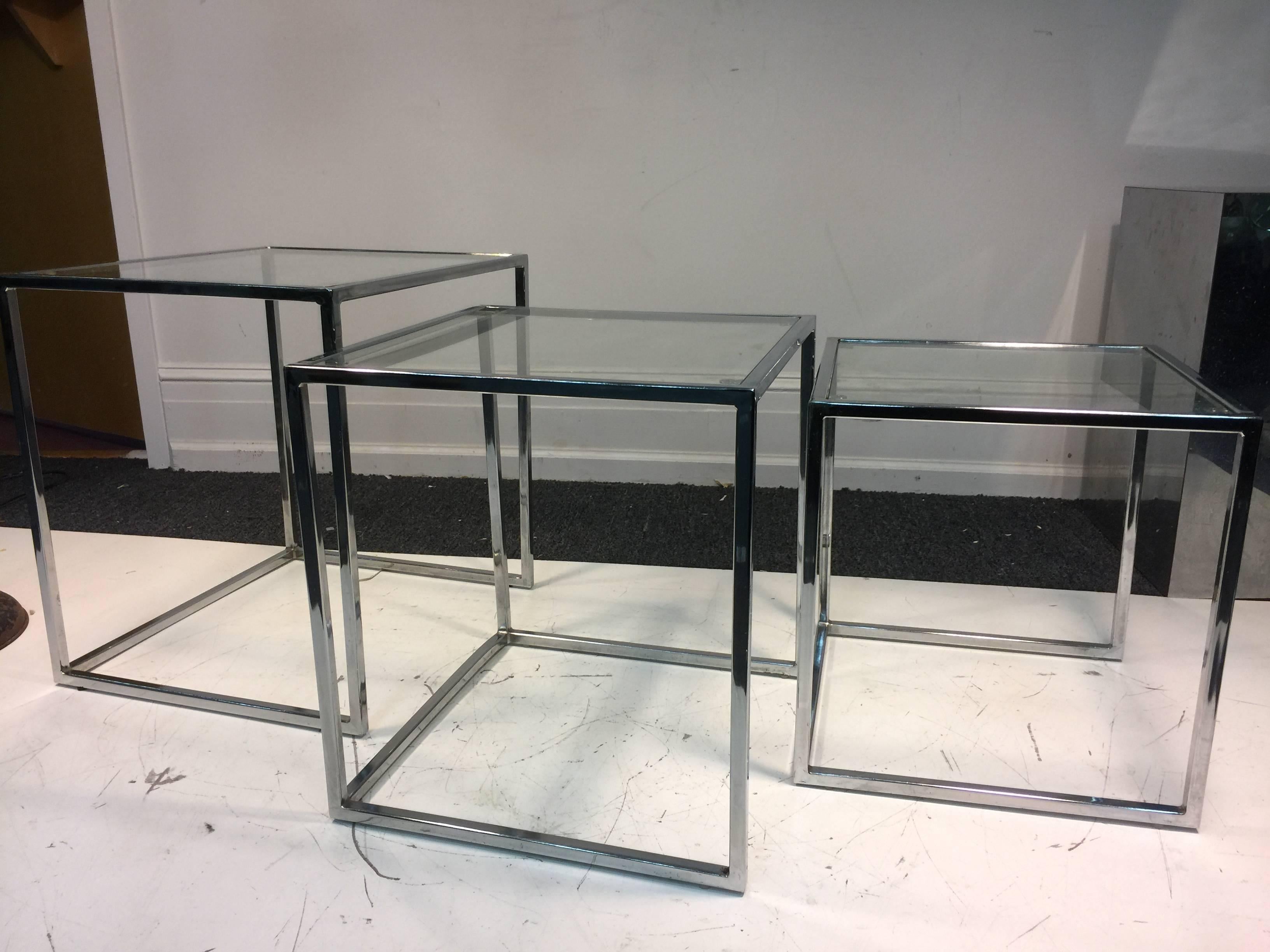 Modern Exceptional Set of Chrome Nesting Tables by Milo Baughman For Sale
