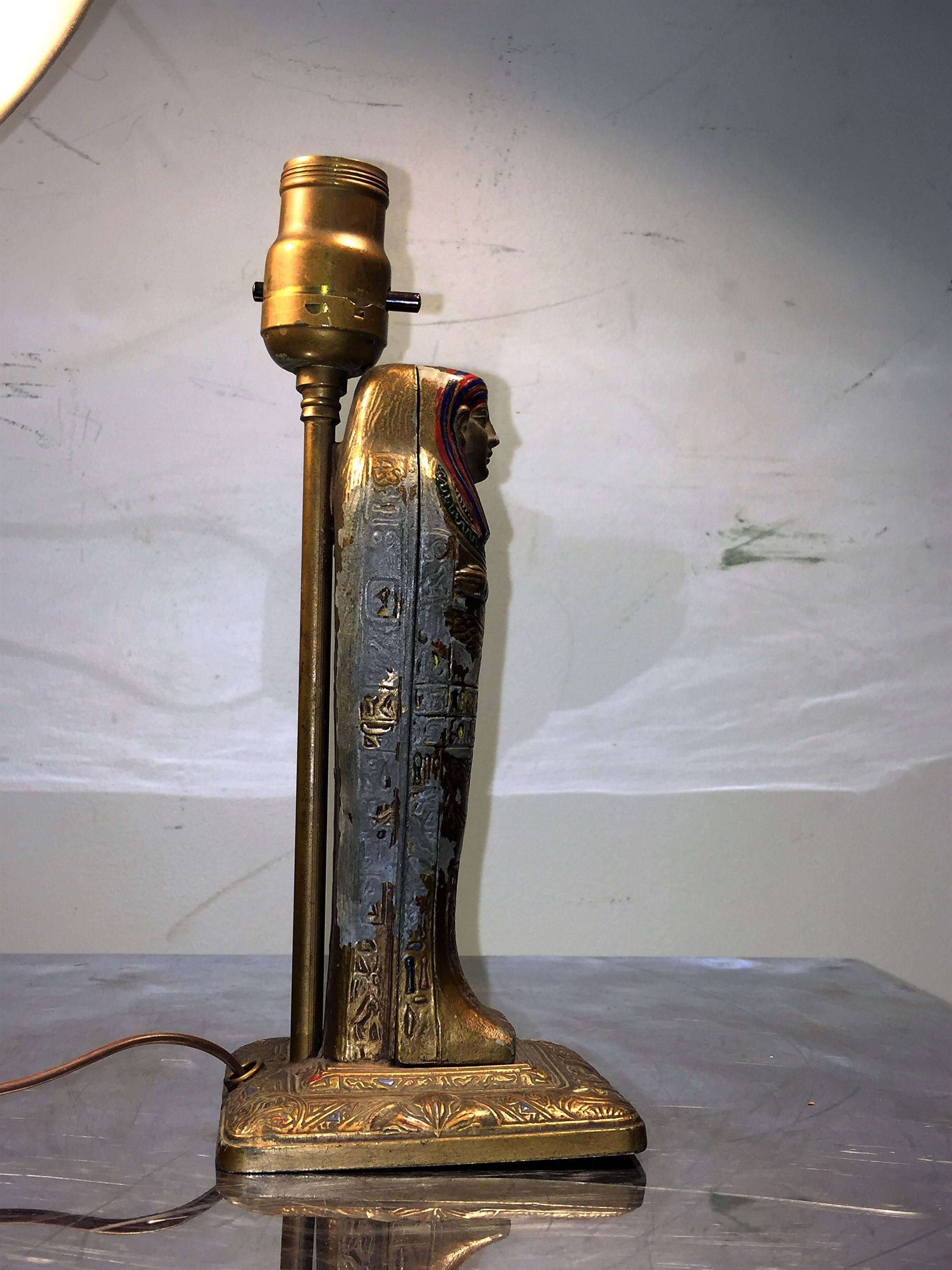 Interesting Art Deco Naughty Nude Egyptian Sarcophagus Lamp For Sale 3