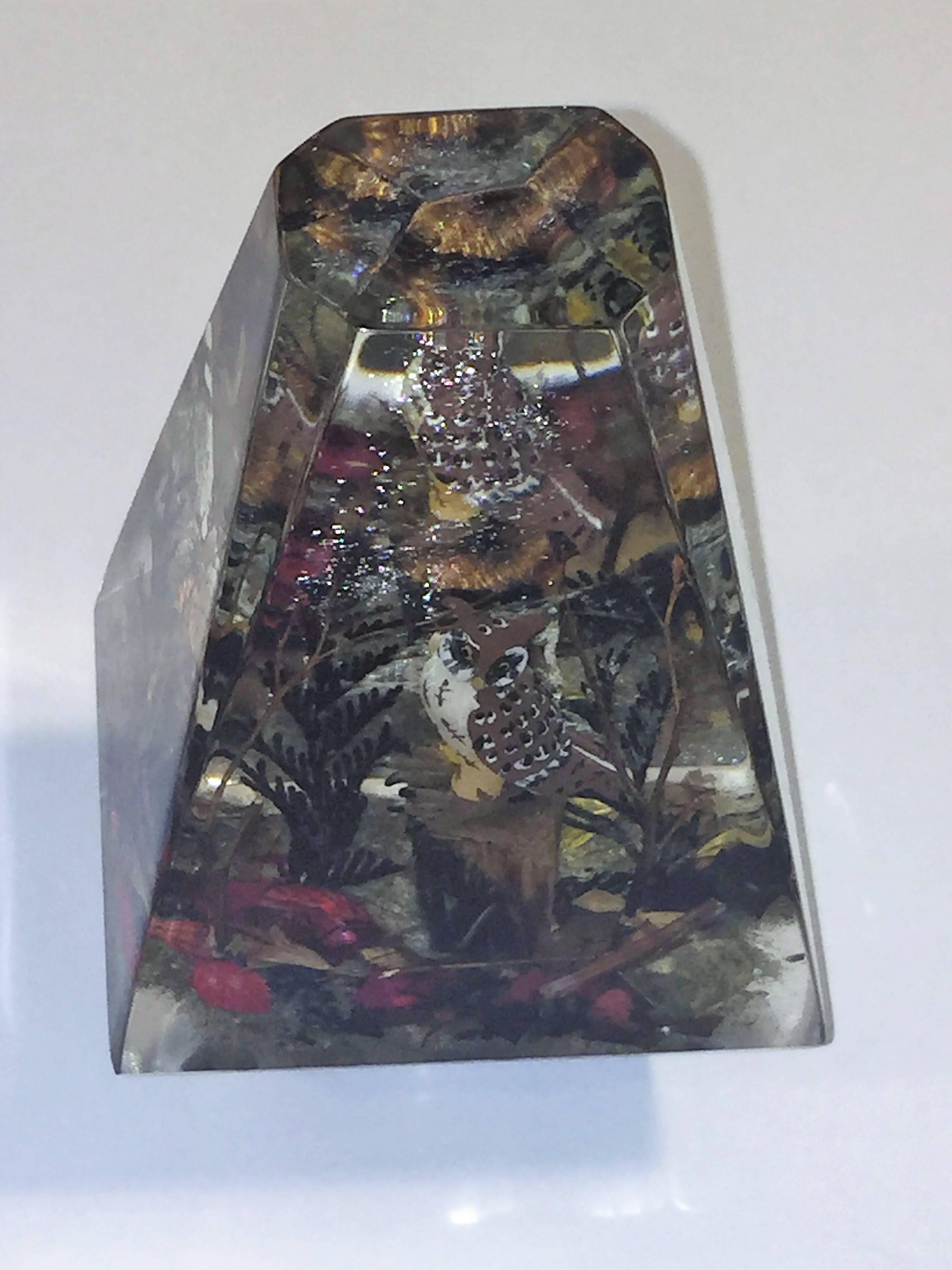 Glorious Modern Trio of High End Lucite Obelisks Encassed with Woodland Scenes For Sale 4