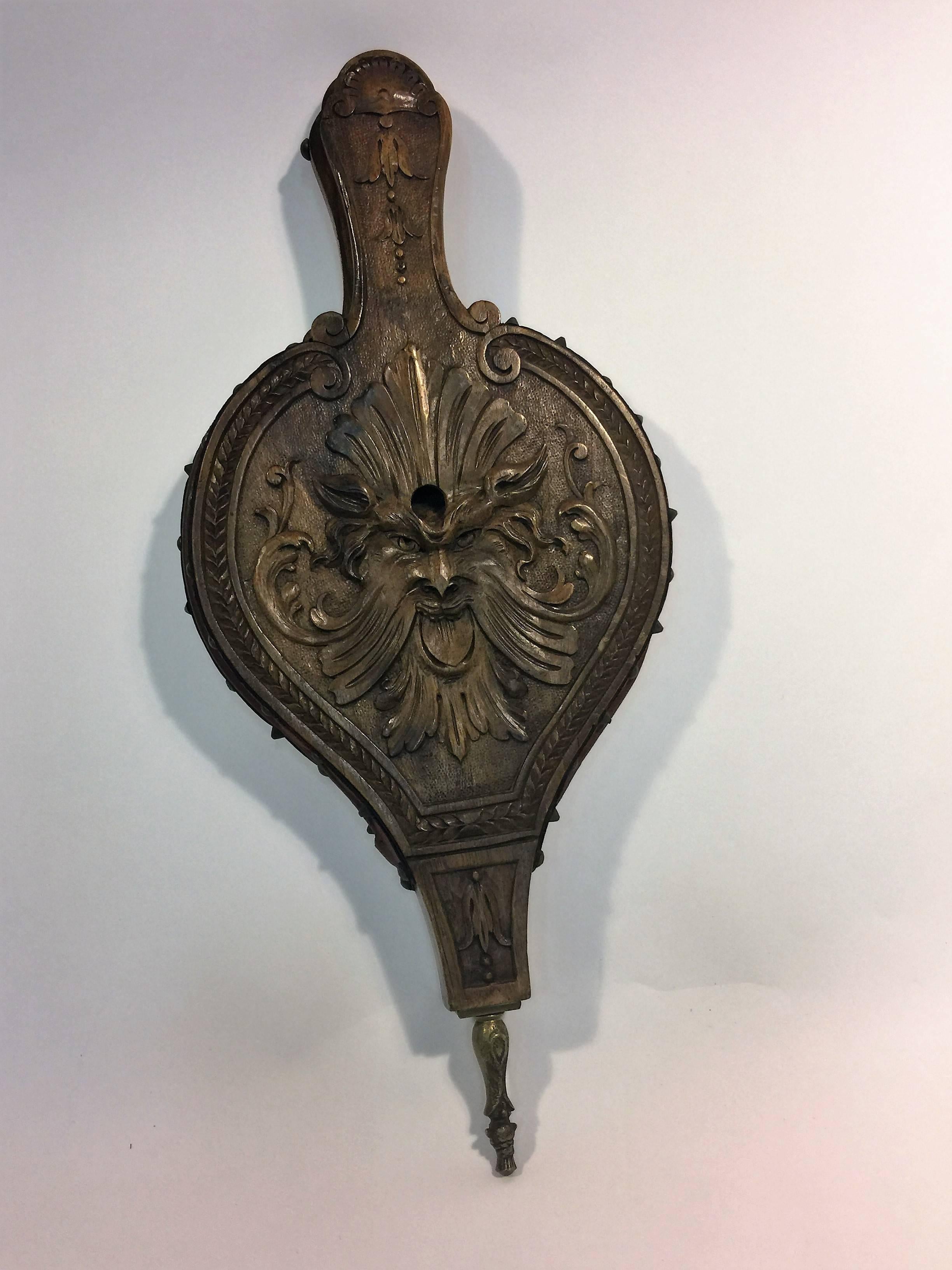 Amazing Italian Hand-Carved 19th Century Fire Bellows For Sale 3