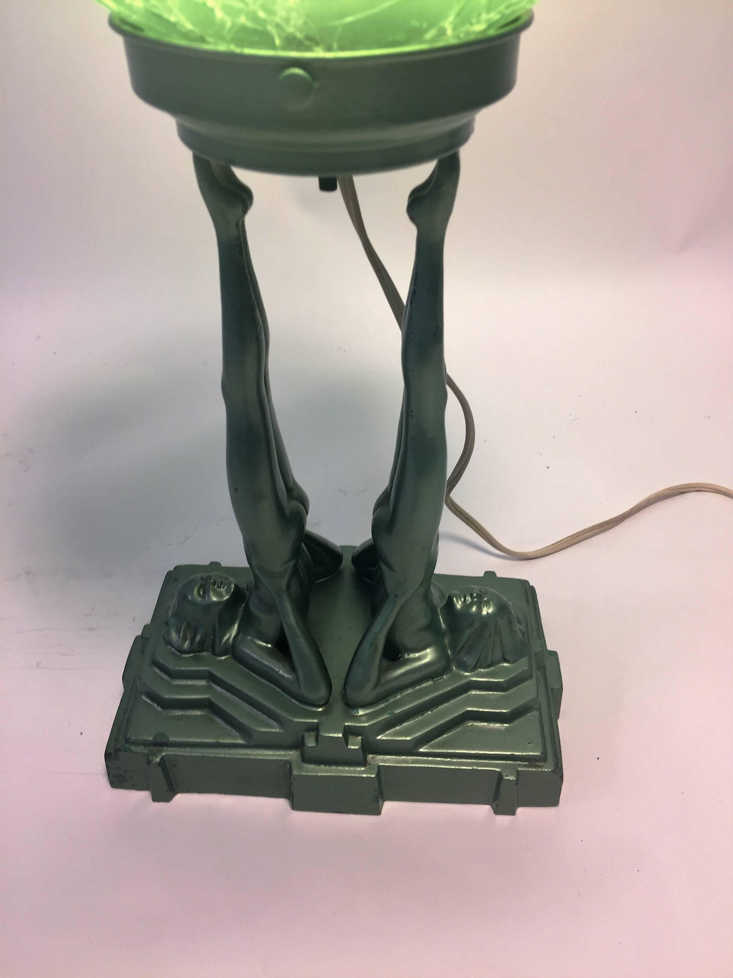 One of the rarer Frankart lamps made during the 1920s-1930s by Arthur von Frankenberg creator of these great sculptural white metal lamps finished with cold enameled finish. In all original condition with great green metallic enamel with gorgeous