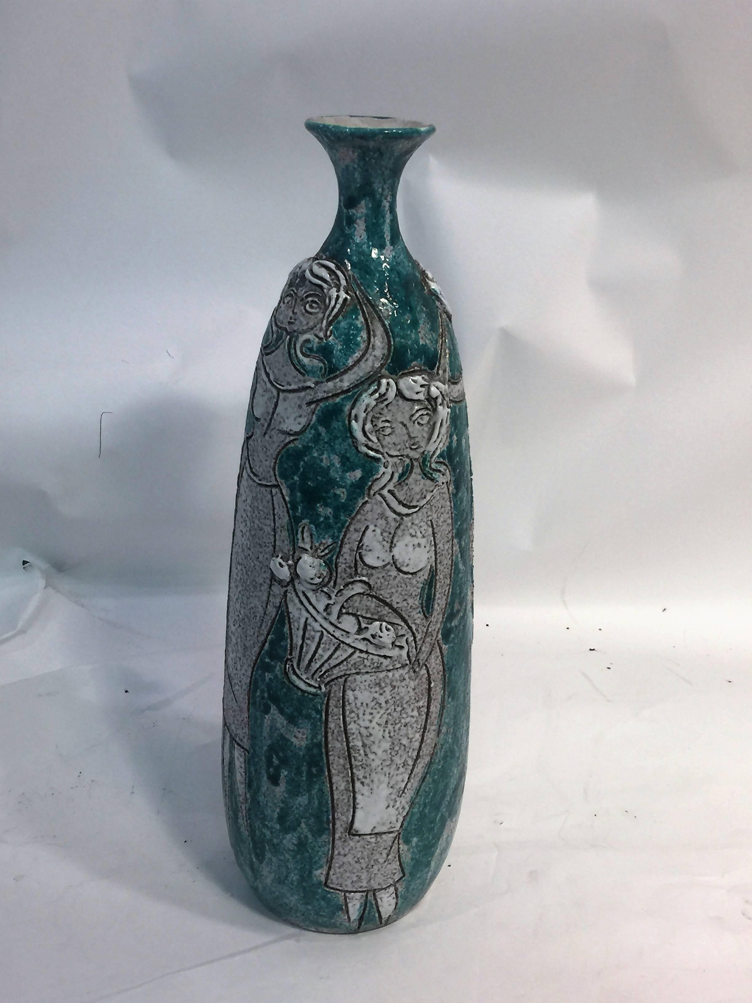 Mid-20th Century Beautiful Fantoniesque Italian Mid-Century Scavo Ceramic Vase For Sale