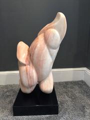 Modernist Abstract Rouge Marble Sculpture on Square Black Lucite Revolving Base