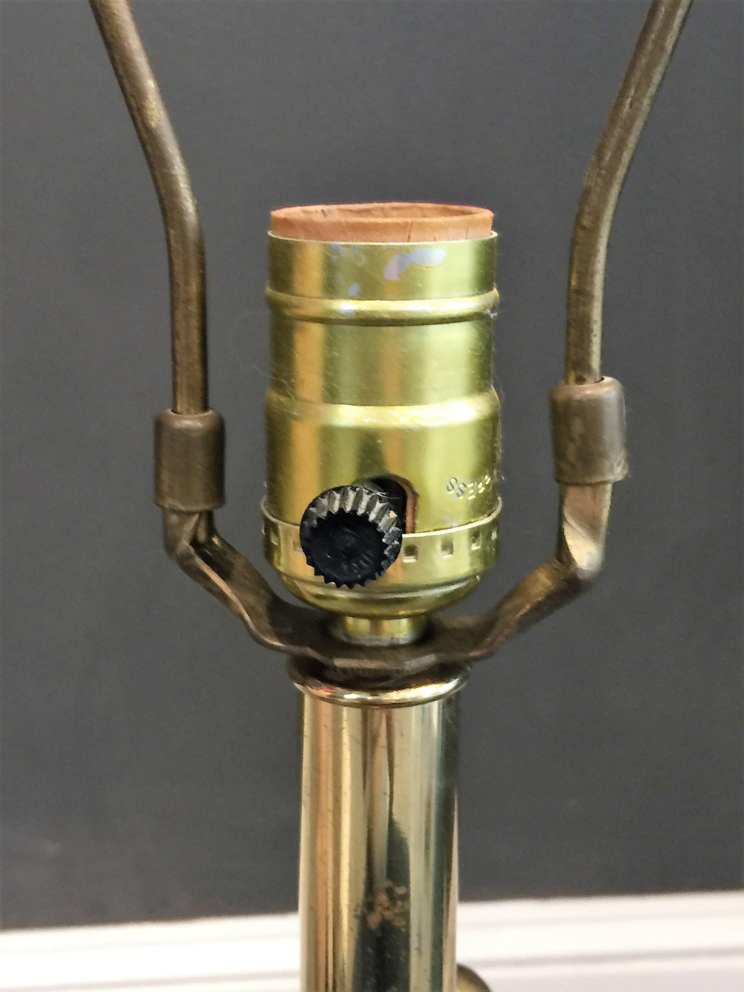 Great Modernist Polished Brass Sculptural Parrot Lamp For Sale 3